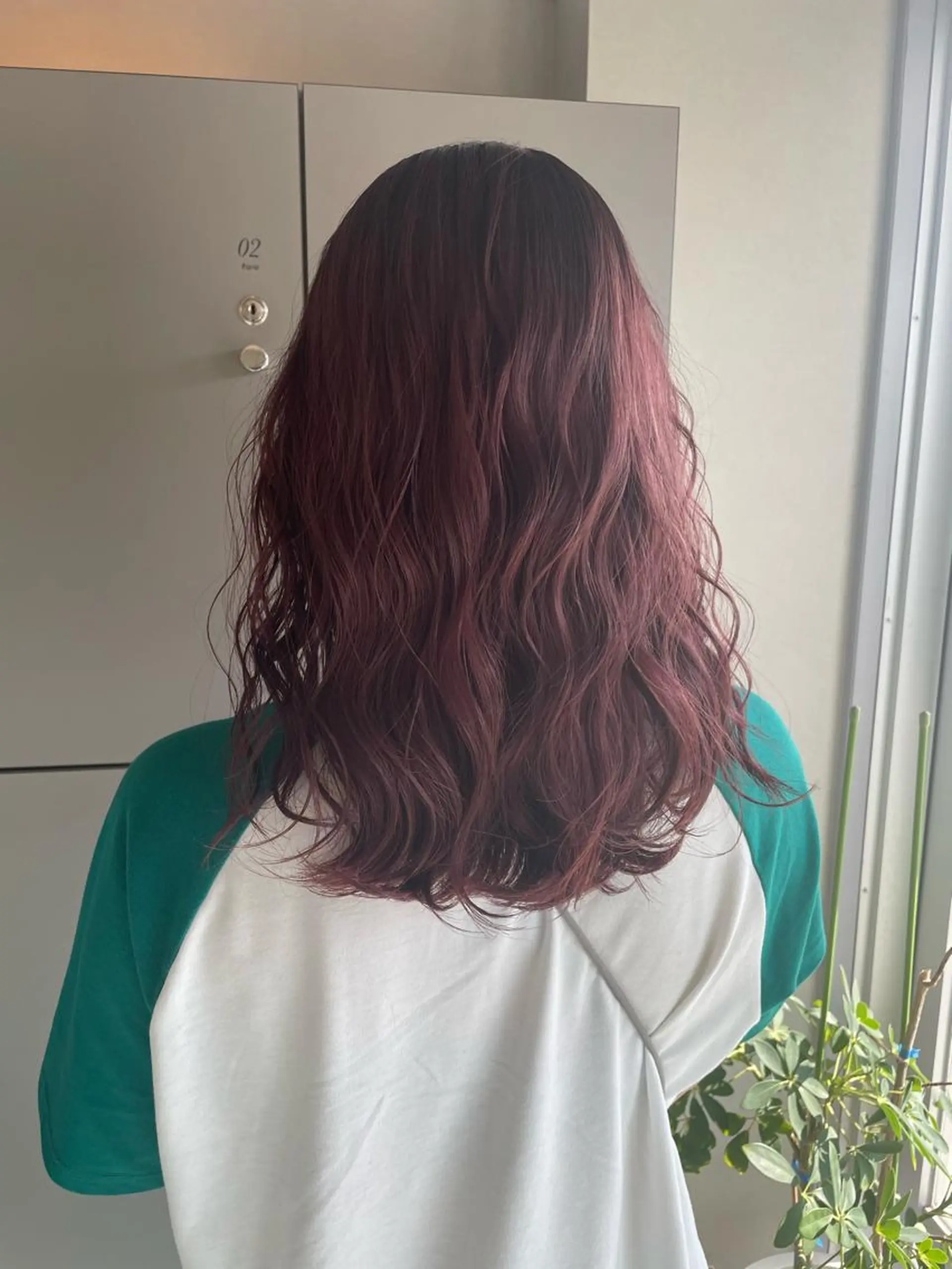 ミディアム 切りっぱなしボブ ショートボブ ミディアムパーマ ミストバング ボブ C’LD hair  produce /シールドヘア所属・モテ髪/ボブ/ショー ト/アダチフウトのヘアスタイル