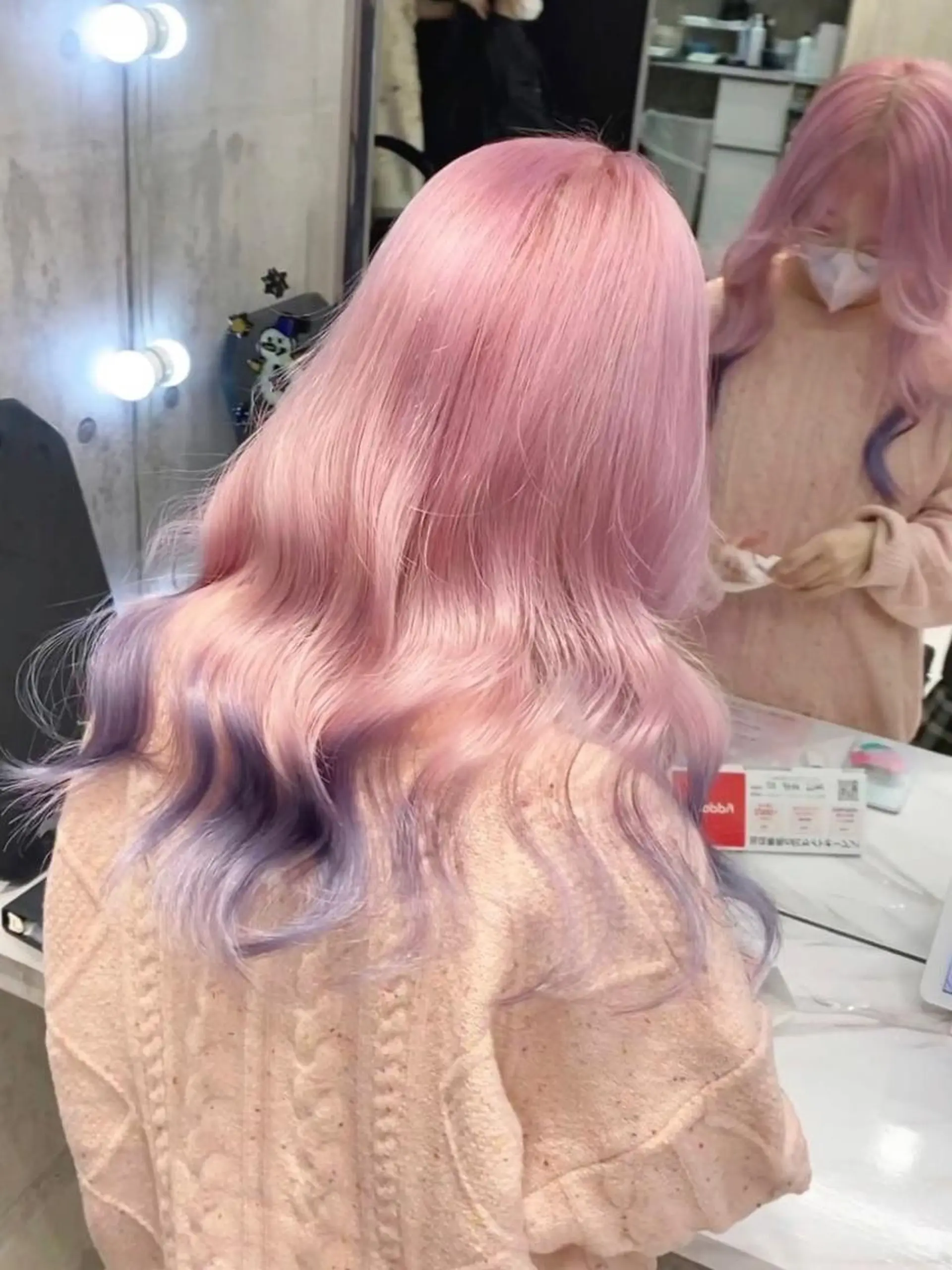 セミロング カラー パーマ ヘアアレンジ メンズ キッズ ネイル マツエク・マツパ アイブロウ ラベンダーカラー ピンクカラー カラーマツエク クリアネイル ピンク ハイトーンNo.1 👩🏼NaGiSaのヘアスタイル
