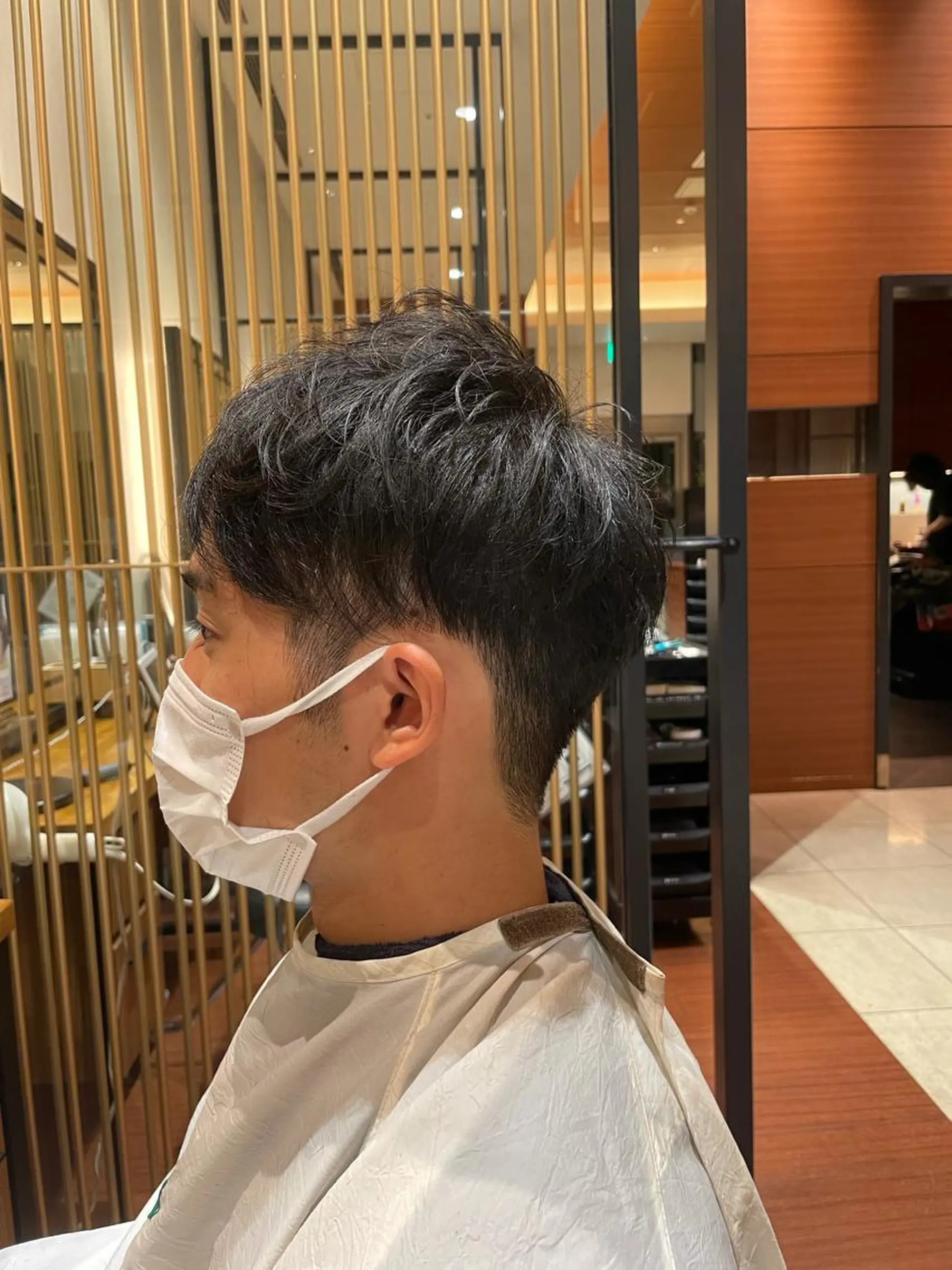 ショート メンズ 髙田 千華 髪質改善ストレートのヘアスタイル