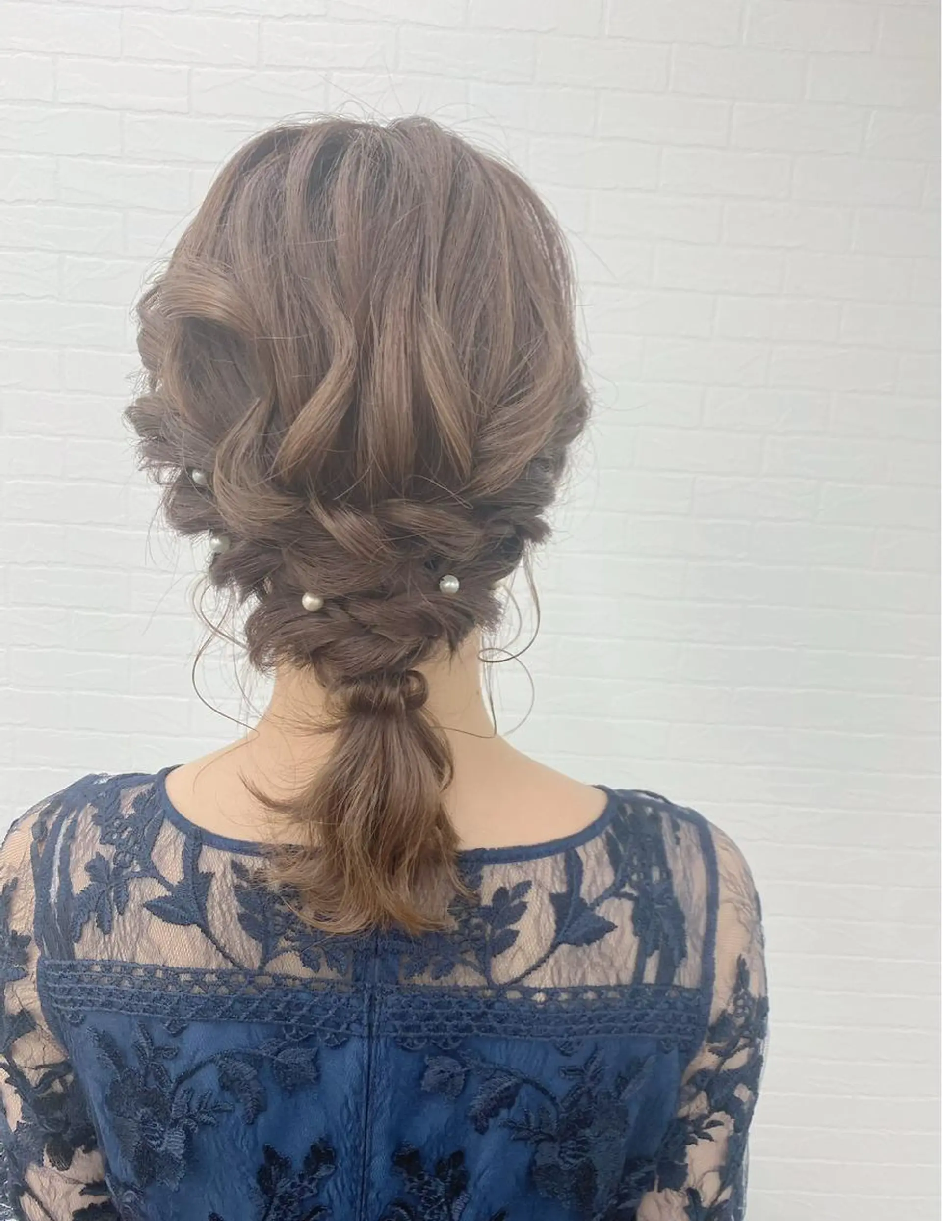 ミディアム ヘアアレンジ ヘアセット GRANLUSSO 〜グランルッソ駅前店所属・木口 嘉美のヘアスタイル