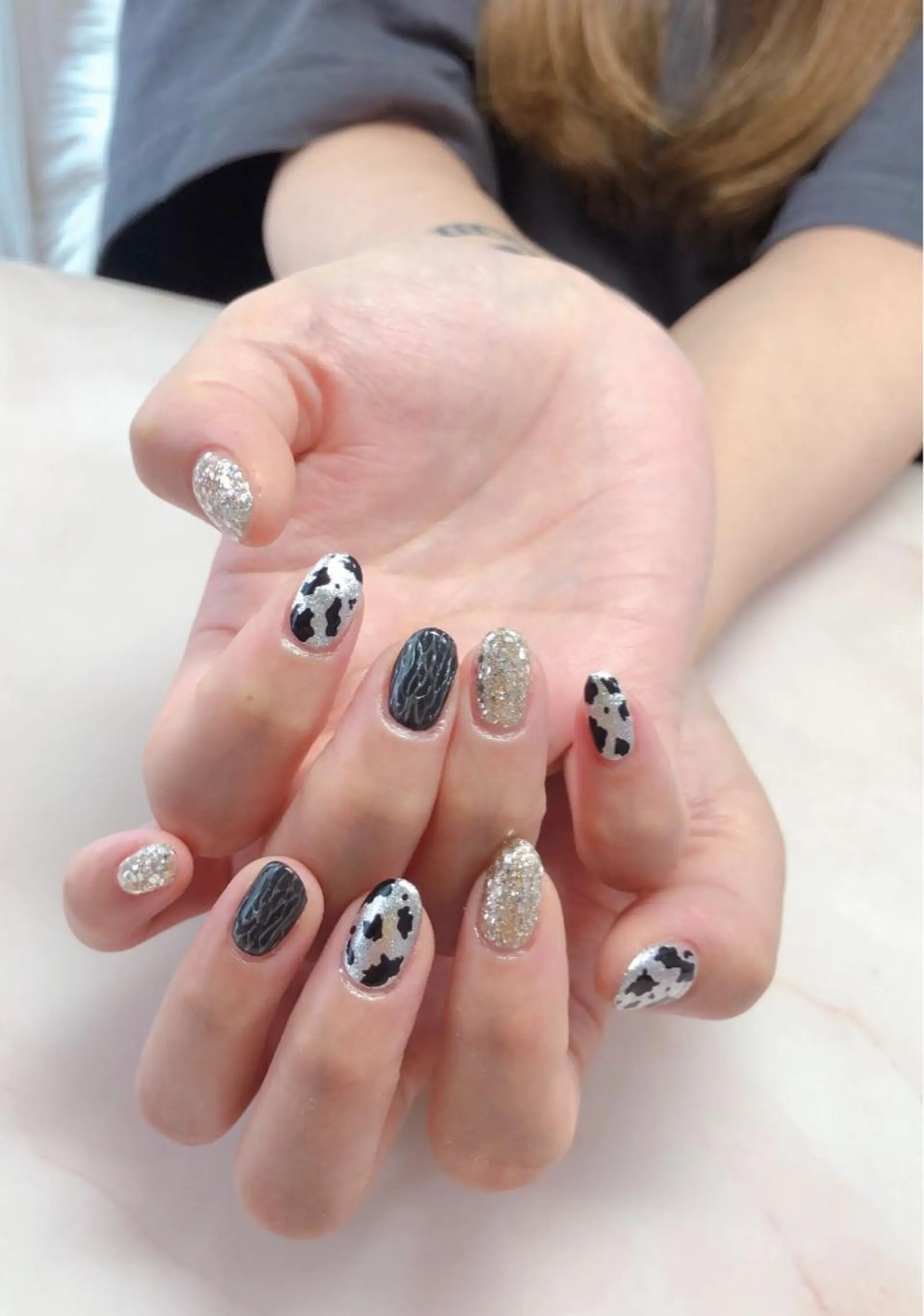 ネイル ハンドネイル ハンドケア ハク キのネイルデザイン