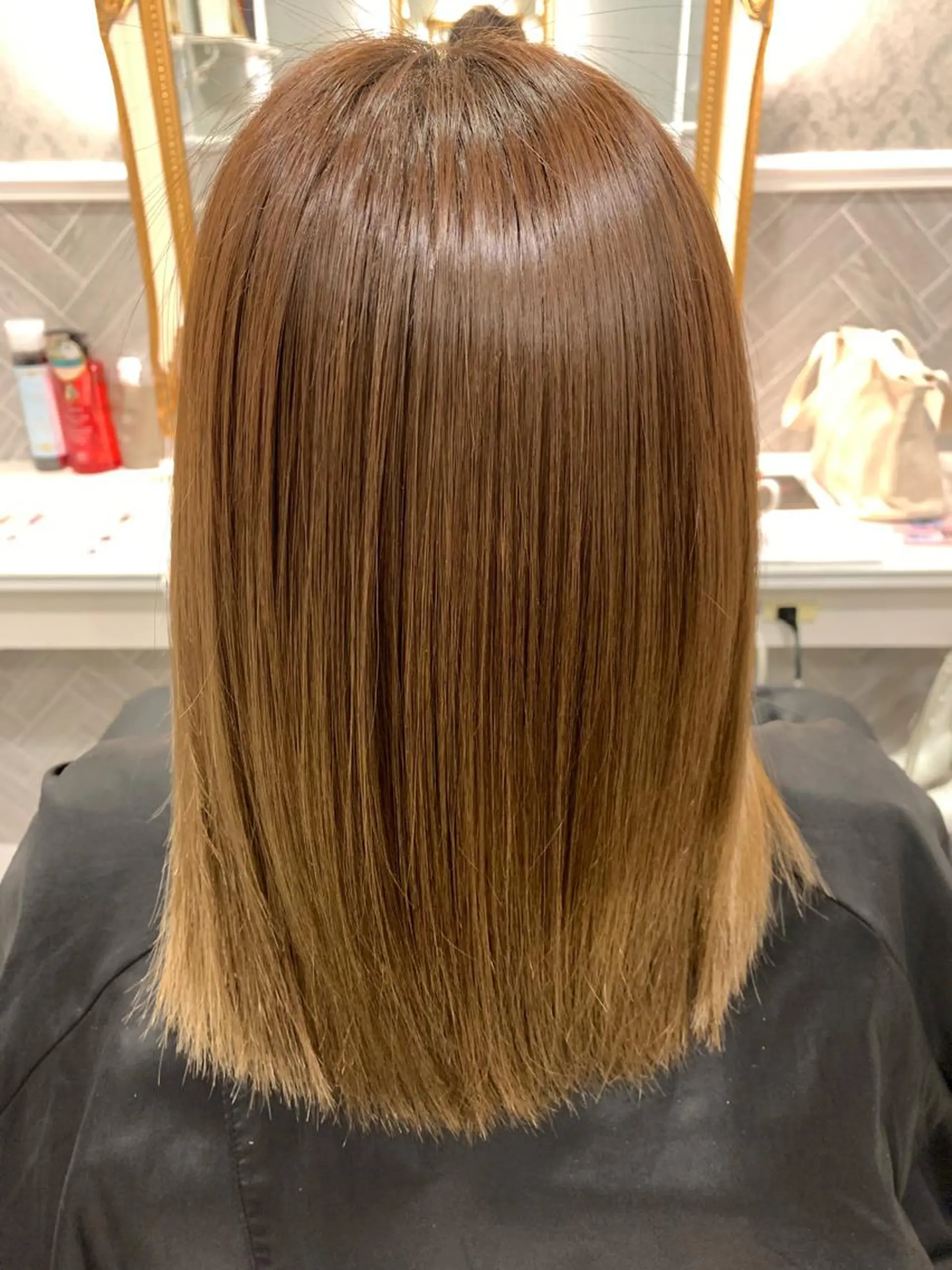 ミディアム ケアカラー/縮毛矯正 /レイヤー/板垣光采のヘアスタイル