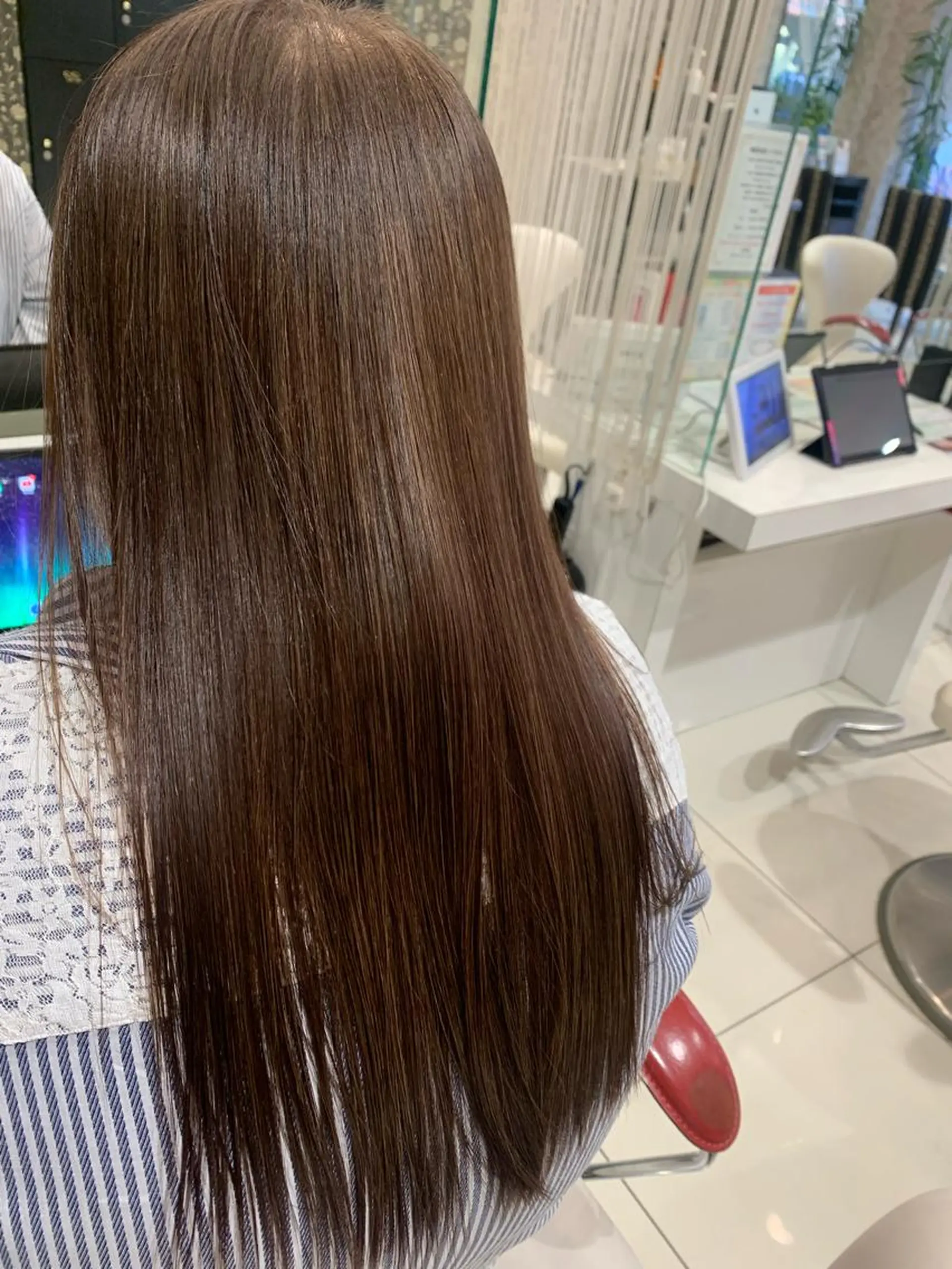 ロング ハイトーンブリーチ有 ブリーチ無しお任せのヘアスタイル