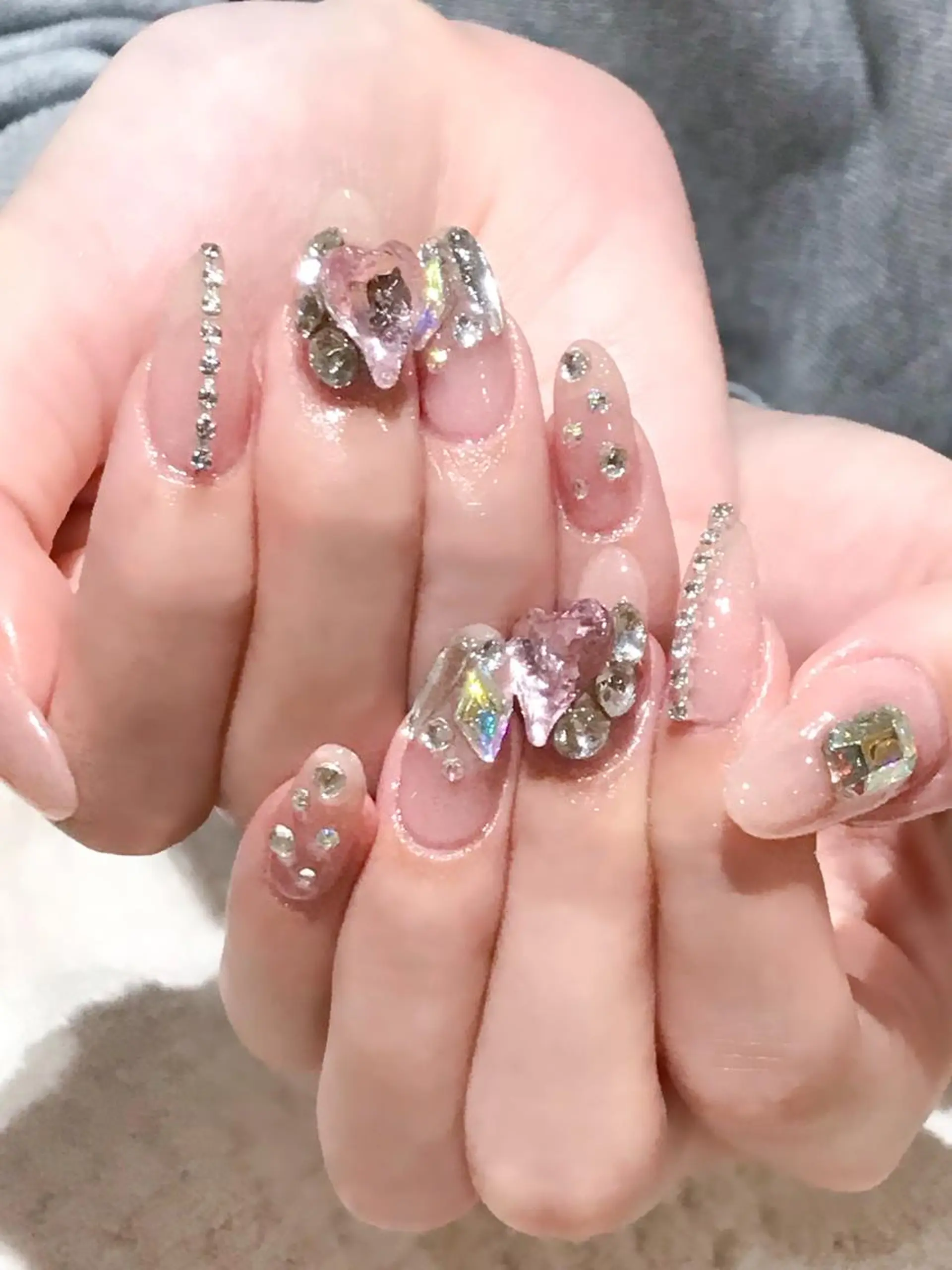 ネイル ハート キラキラネイル シンプルネイル ストーンネイル Nyanco Nailのネイルデザイン