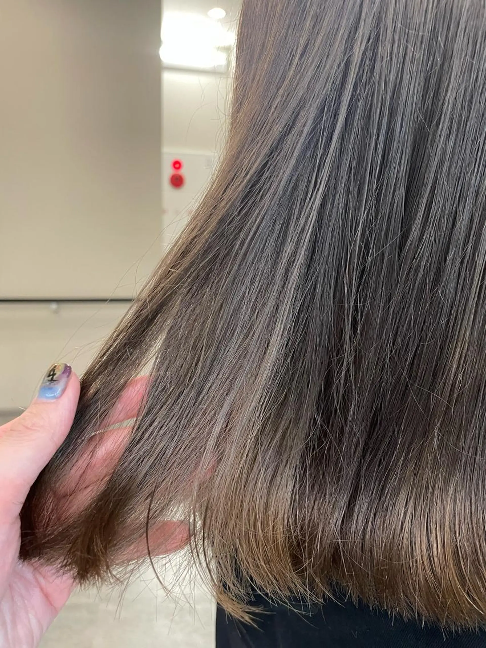 ミディアム カラー ブリーチ 透明感カラー 似合わせカット‪// 鶴我万唯華のヘアスタイル