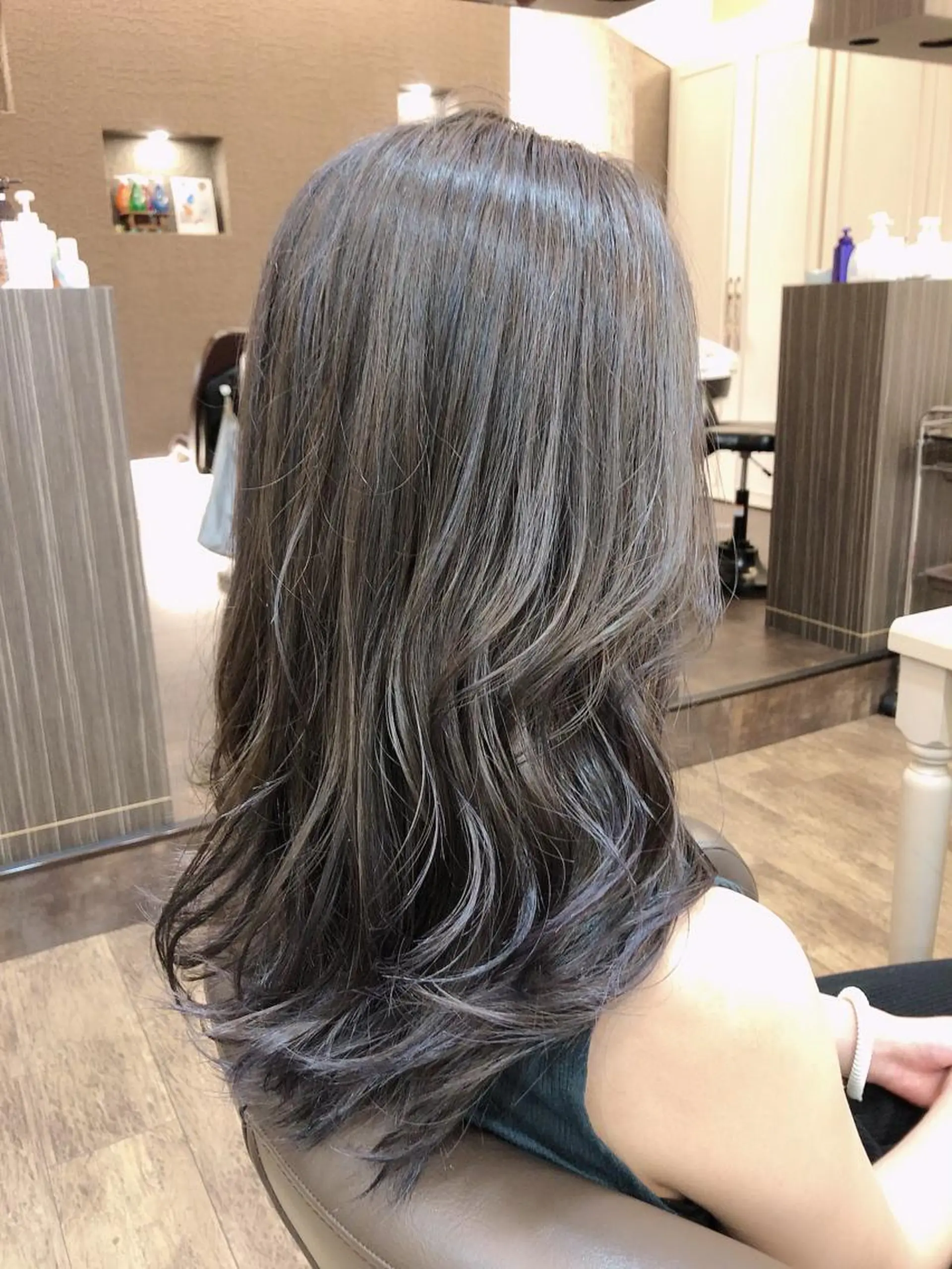 セミロング カラー 尚平 40代からの 髪質改善専門のその他イメージ