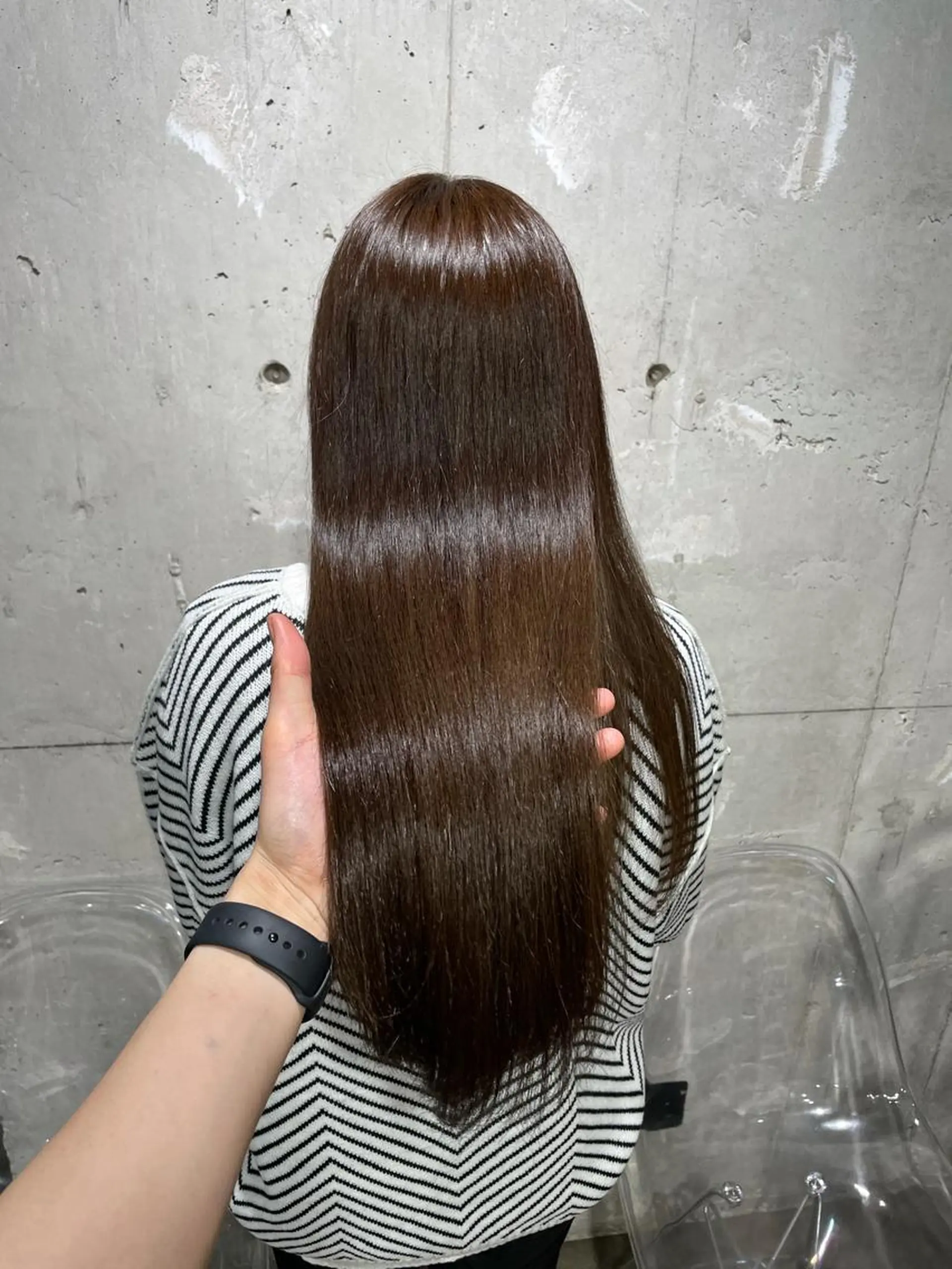 ロング カラー ベージュカラー オリーブベージュ ヘアカラー ヘッドスパ ヘアセット ベージュカラー💖 やすひろのヘアスタイル