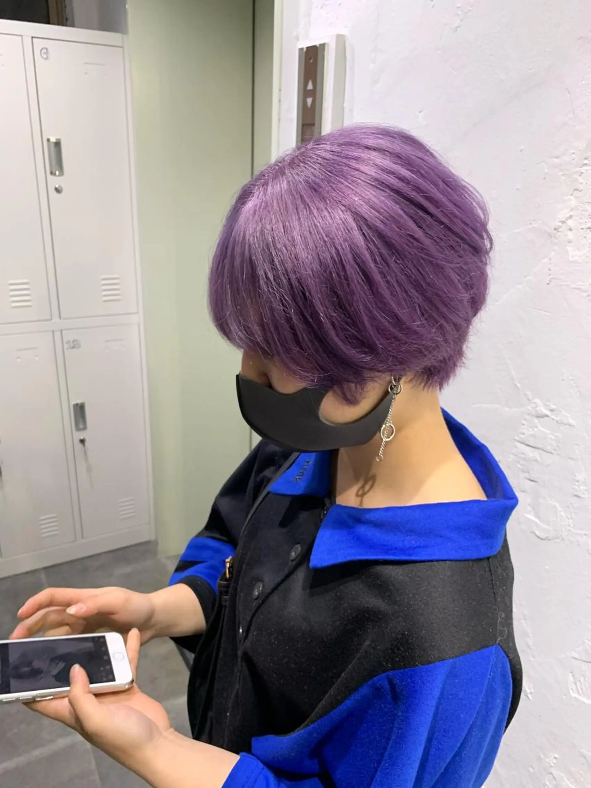 ショート カラー ブリーチ ラベンダーカラー 中性ウルフカット ケアブリーチ/ケイトのヘアスタイル