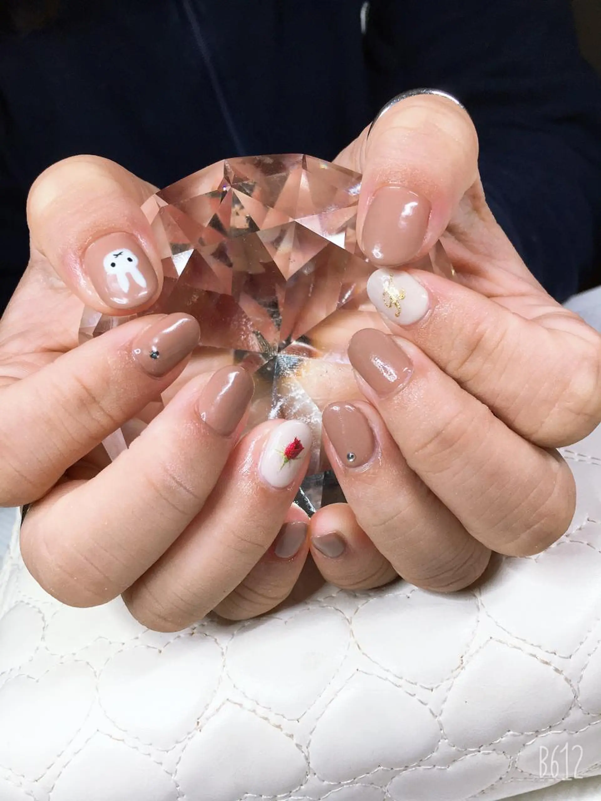 ネイル yuni所属・Nail salon yuriのネイルデザイン