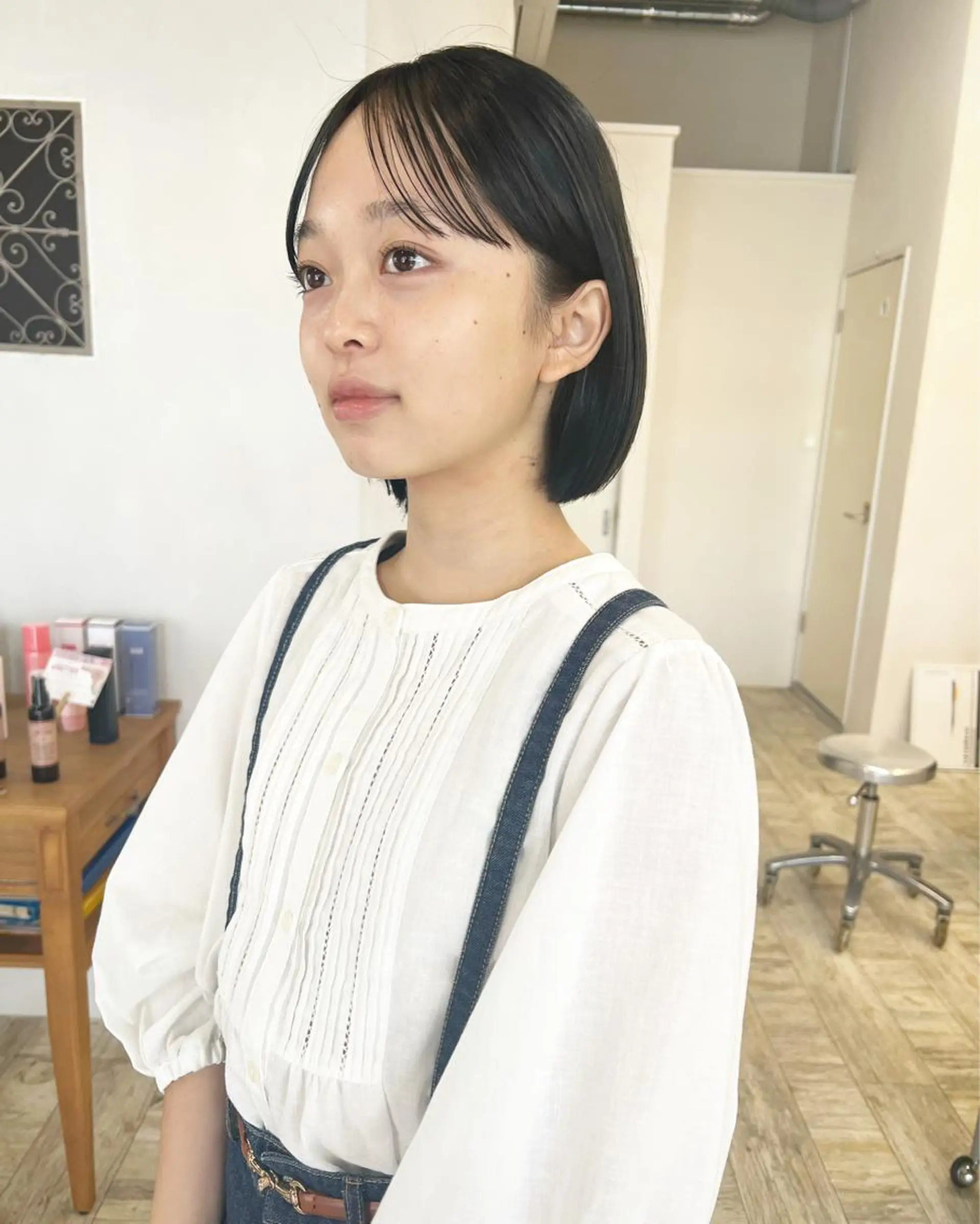 ショート カラー アディクシーカラー ボブ テトネ タカシのヘアスタイル