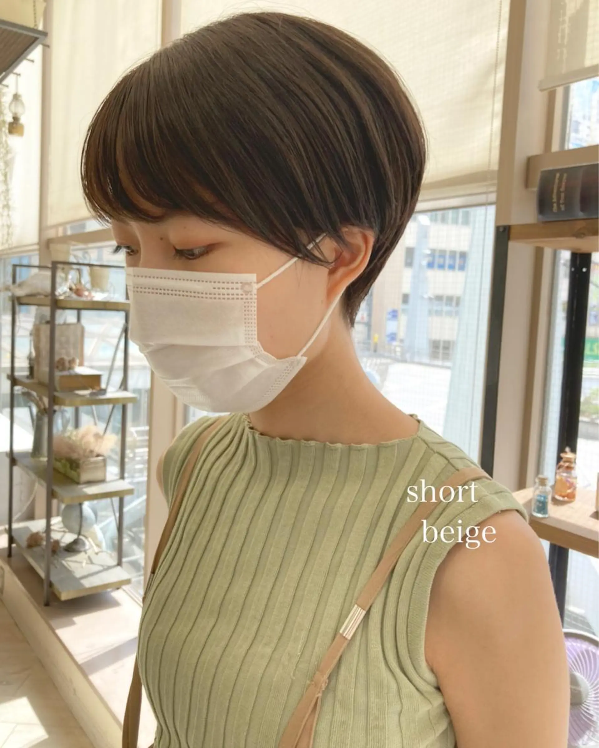 ショート カラー 切りっぱなしボブ ショートボブ ハンサムショート 丸みショート ベージュカラー カット ヘアカラー トリートメント 初めてのショート お任せください✂️のヘアスタイル