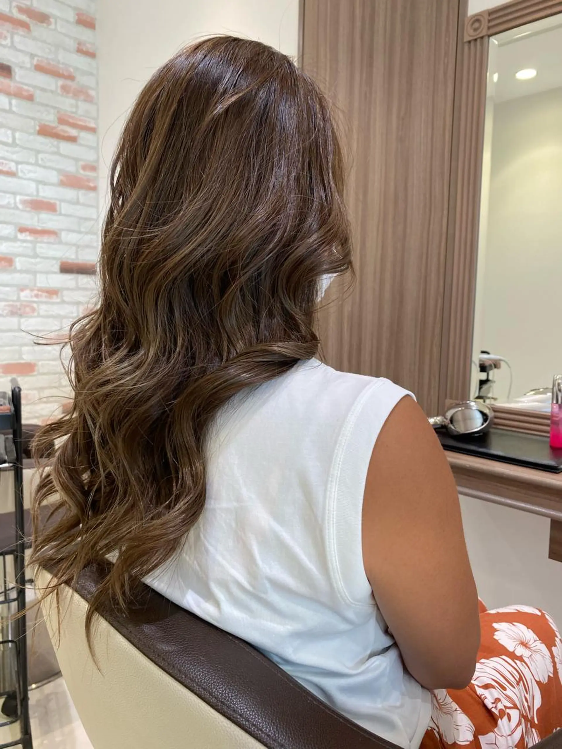 ロング カラー 田中 慎也のヘアスタイル