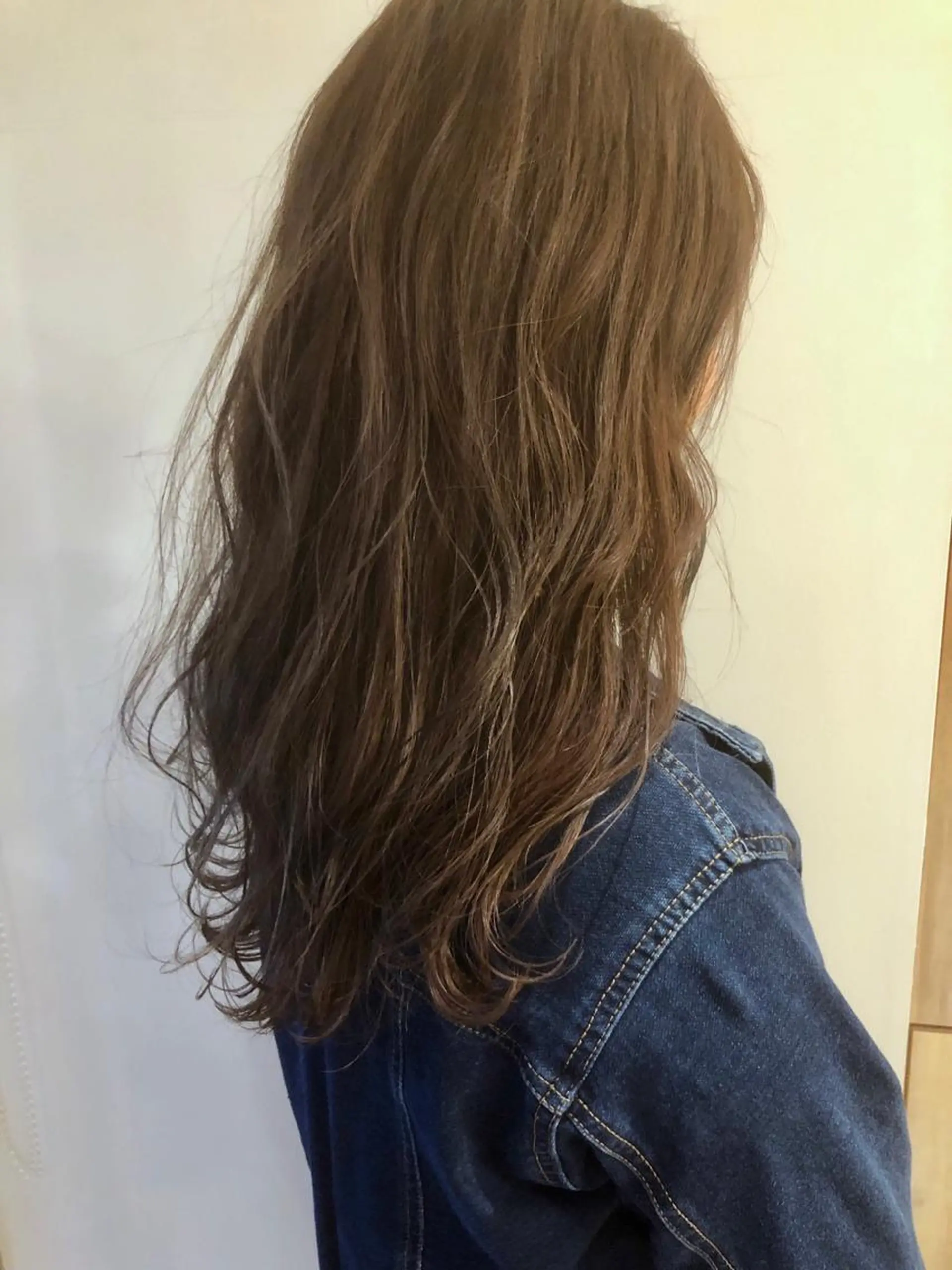 セミロング ヘアカラー 【髪質改善】 川津翔太のヘアスタイル