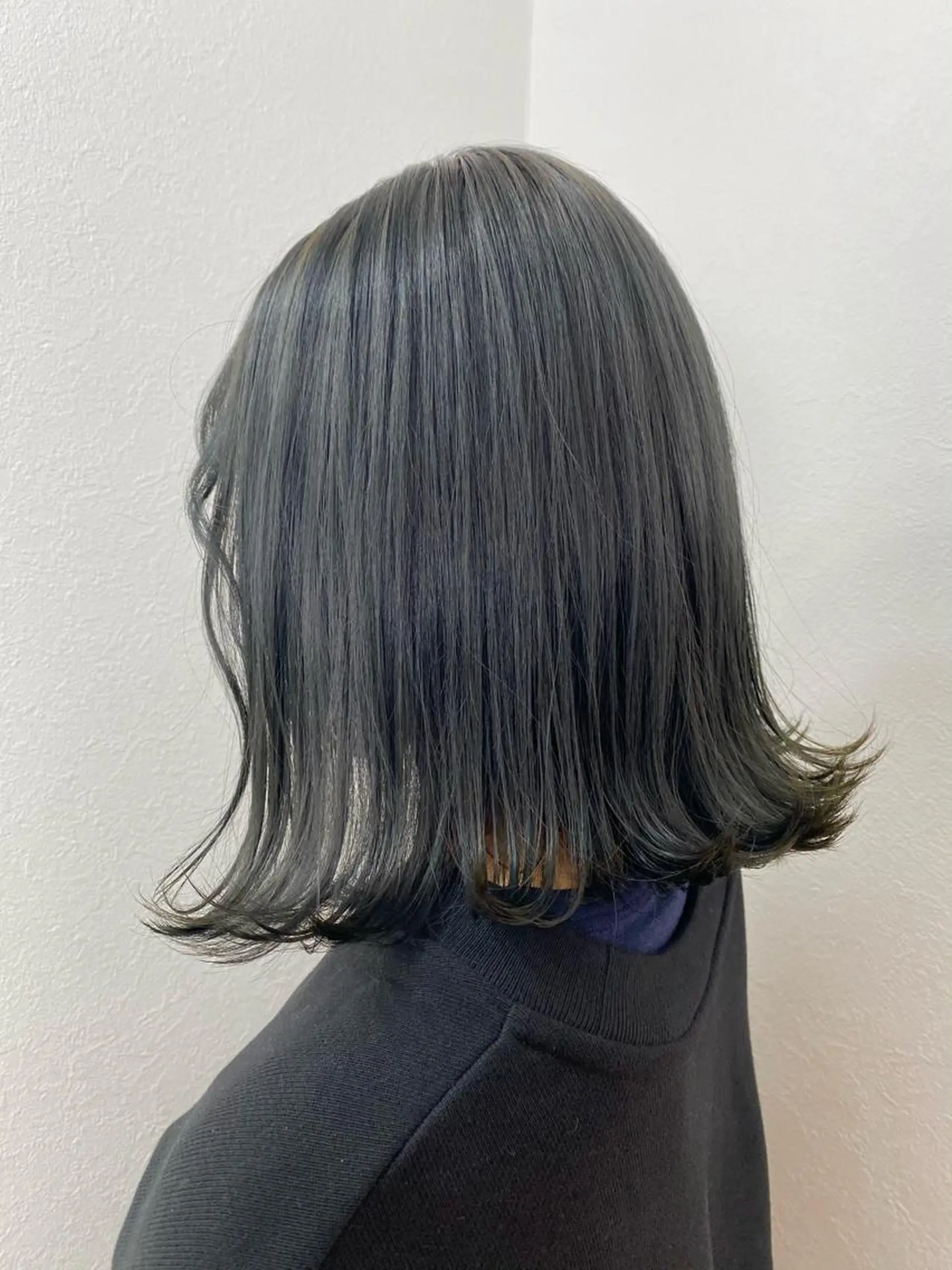 ミディアム 遠藤沙也加 /レイヤーカットのヘアスタイル