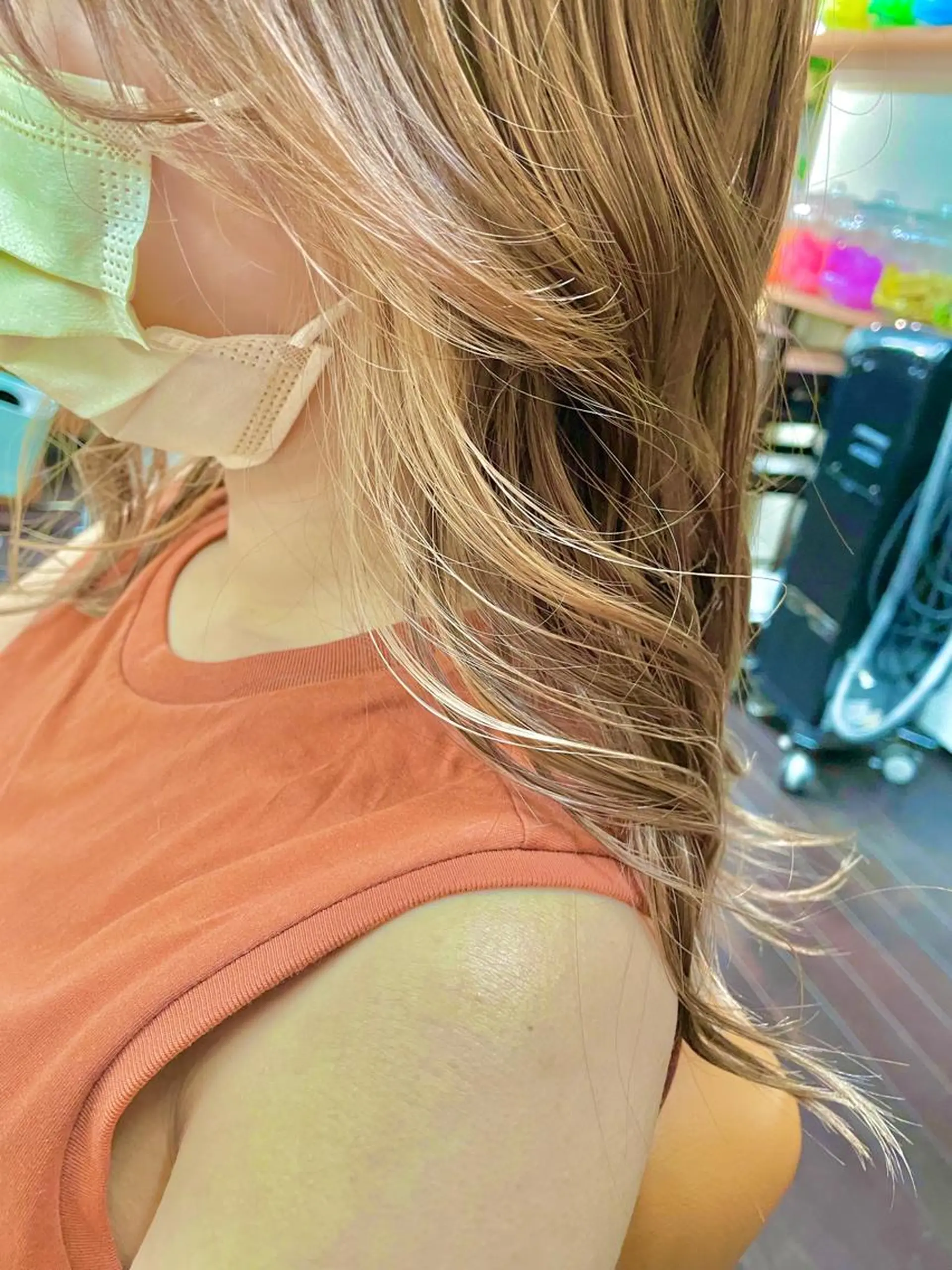 カラー インナーカラー 🫧BUBBLES 新所沢　かとうゆきのヘアスタイル