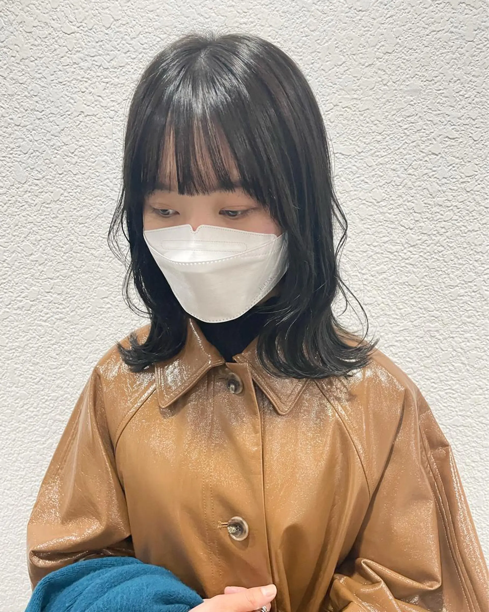 ミディアム 渋谷 留菜のヘアスタイル