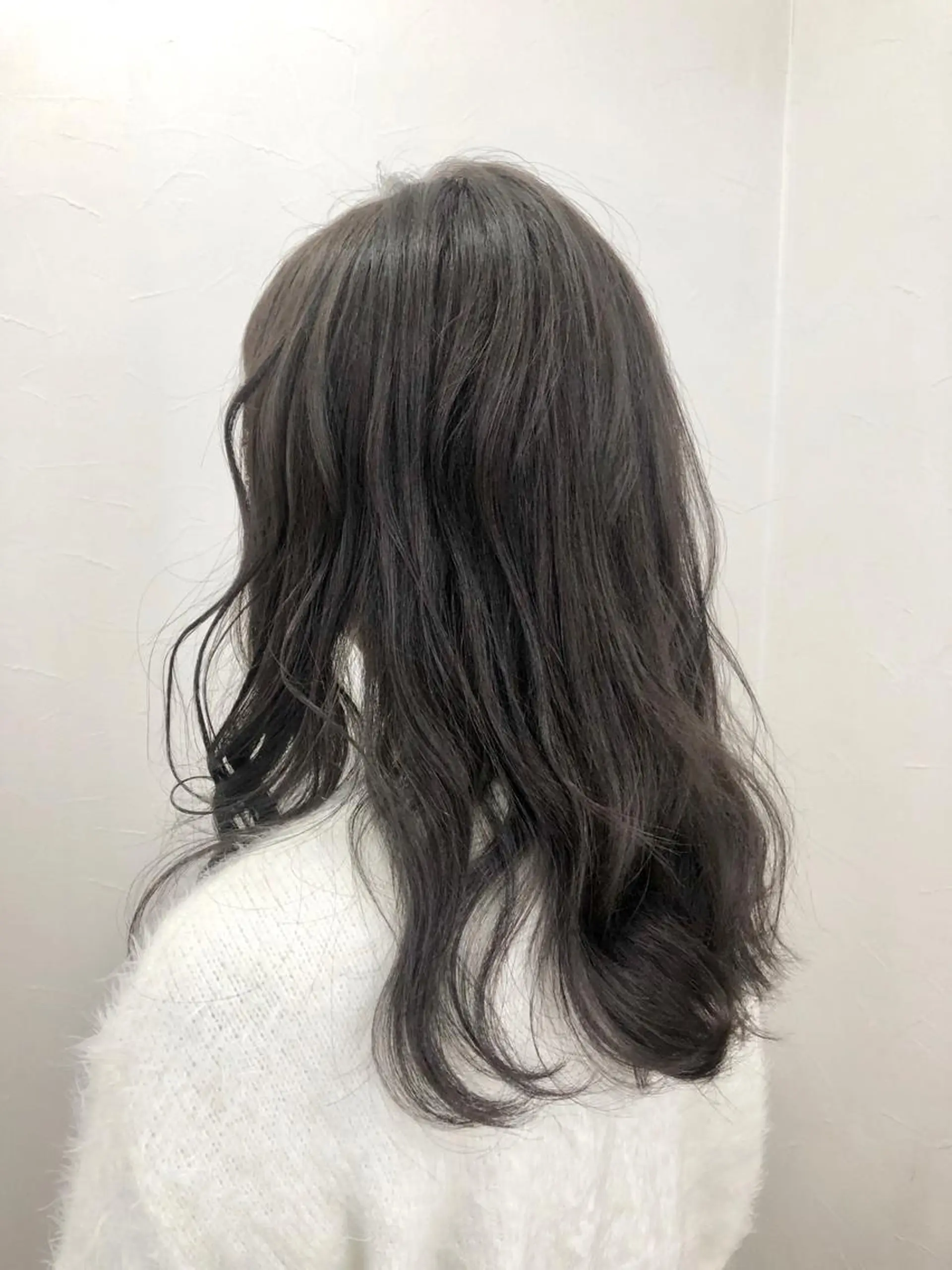 セミロング カラー ベージュカラー 透明感カラー オリーブベージュ 似合わせスタイル🪮 🌿まなべさとみ🌿のヘアスタイル