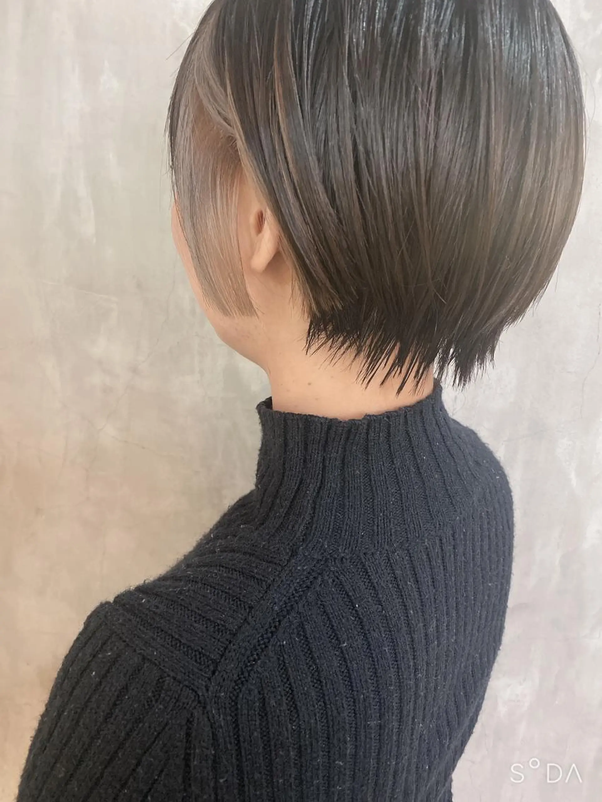 ショート カラー ヘアアレンジ ベージュカラー ホワイトベージュ stylist/蛯谷 珠里のヘアスタイル