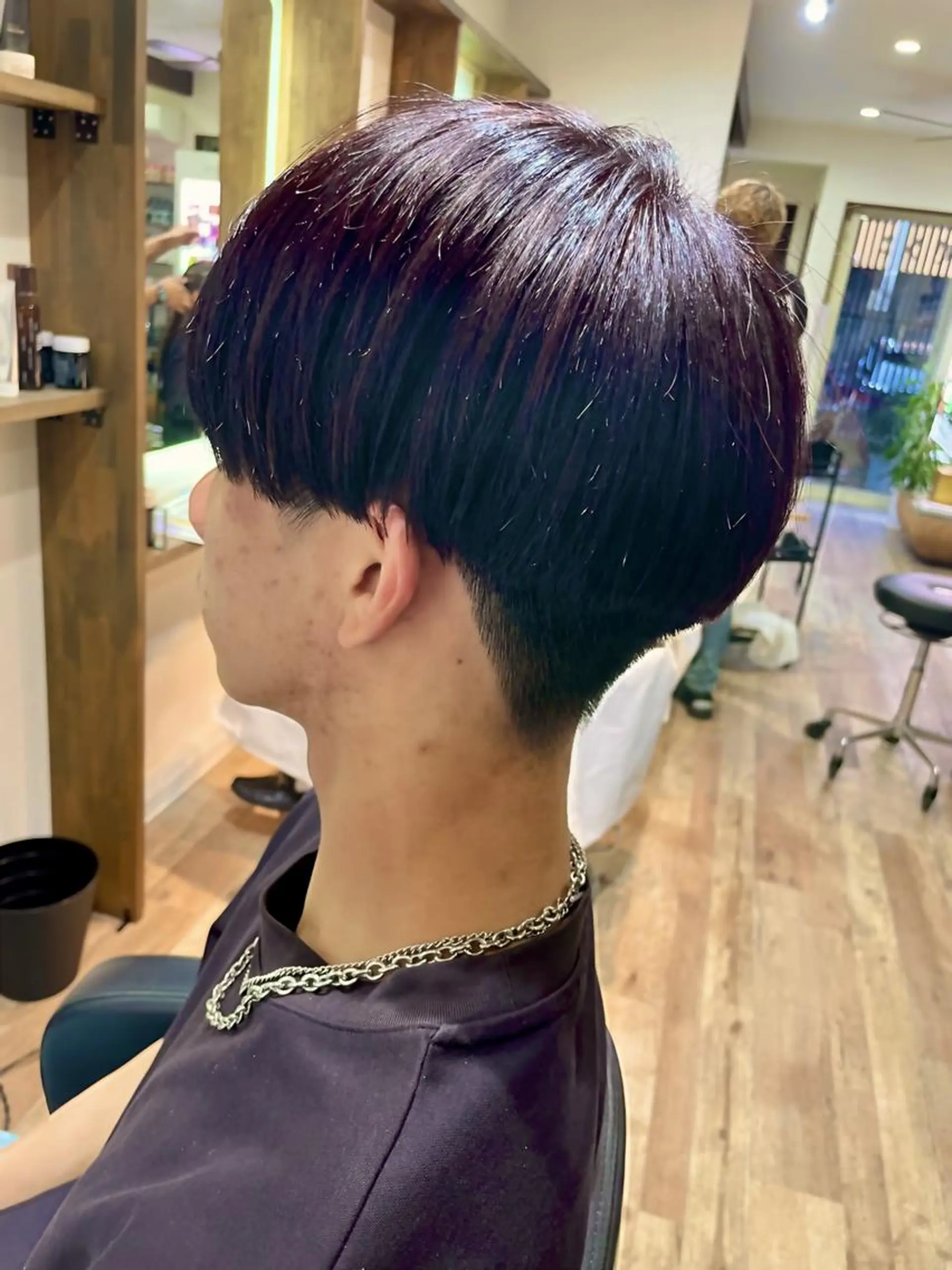 ショート カラー メンズ ブラウンカラー レッドカラー レッドブラウン カット ヘアカラー 名駅Private Salon　Noaのヘアスタイル