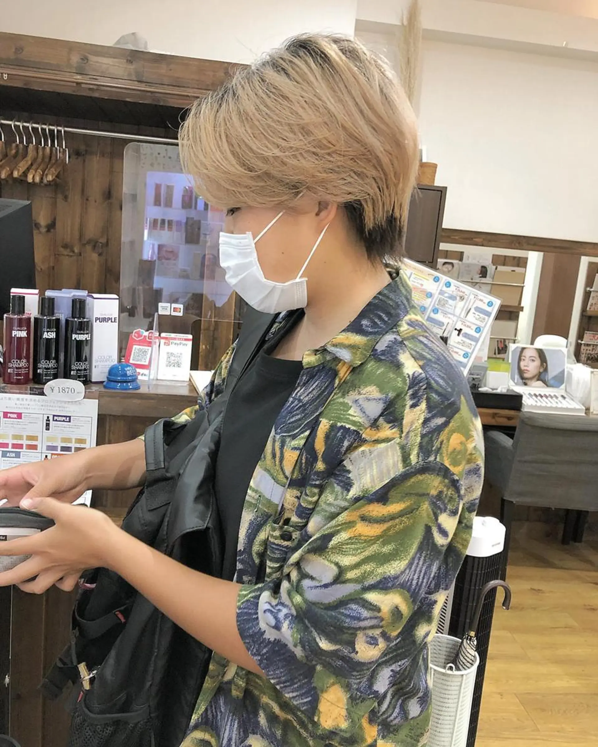 カラー アディクシーカラー アッシュ ブリーチ ダブルカラー グラデーションカラー 🌈ハイトーン/ ワタル🌈のヘアスタイル