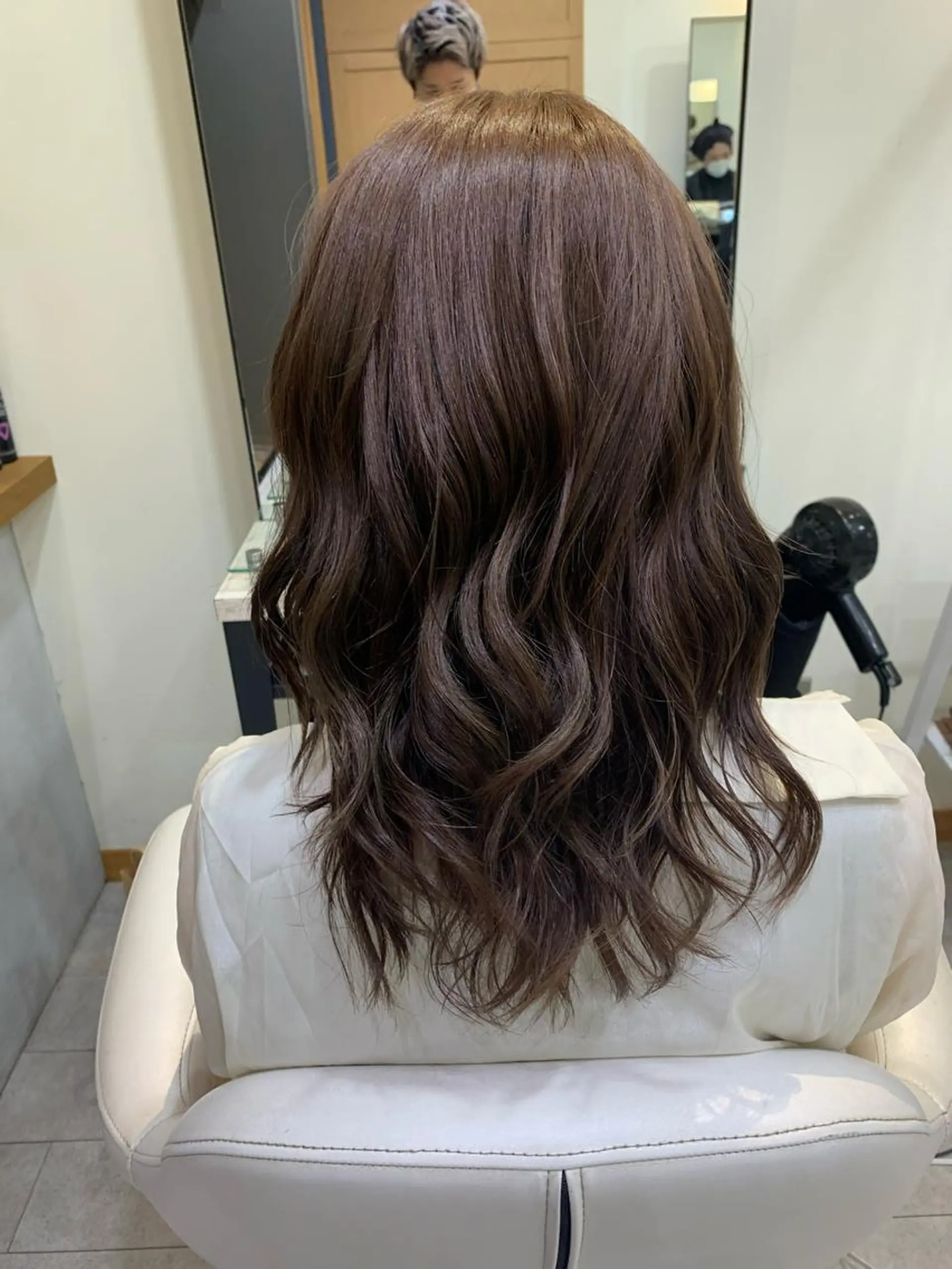 ミディアム カラー カット ヘアカラー トリートメント 大姶良 友輝の眉毛・アイブロウイメージ