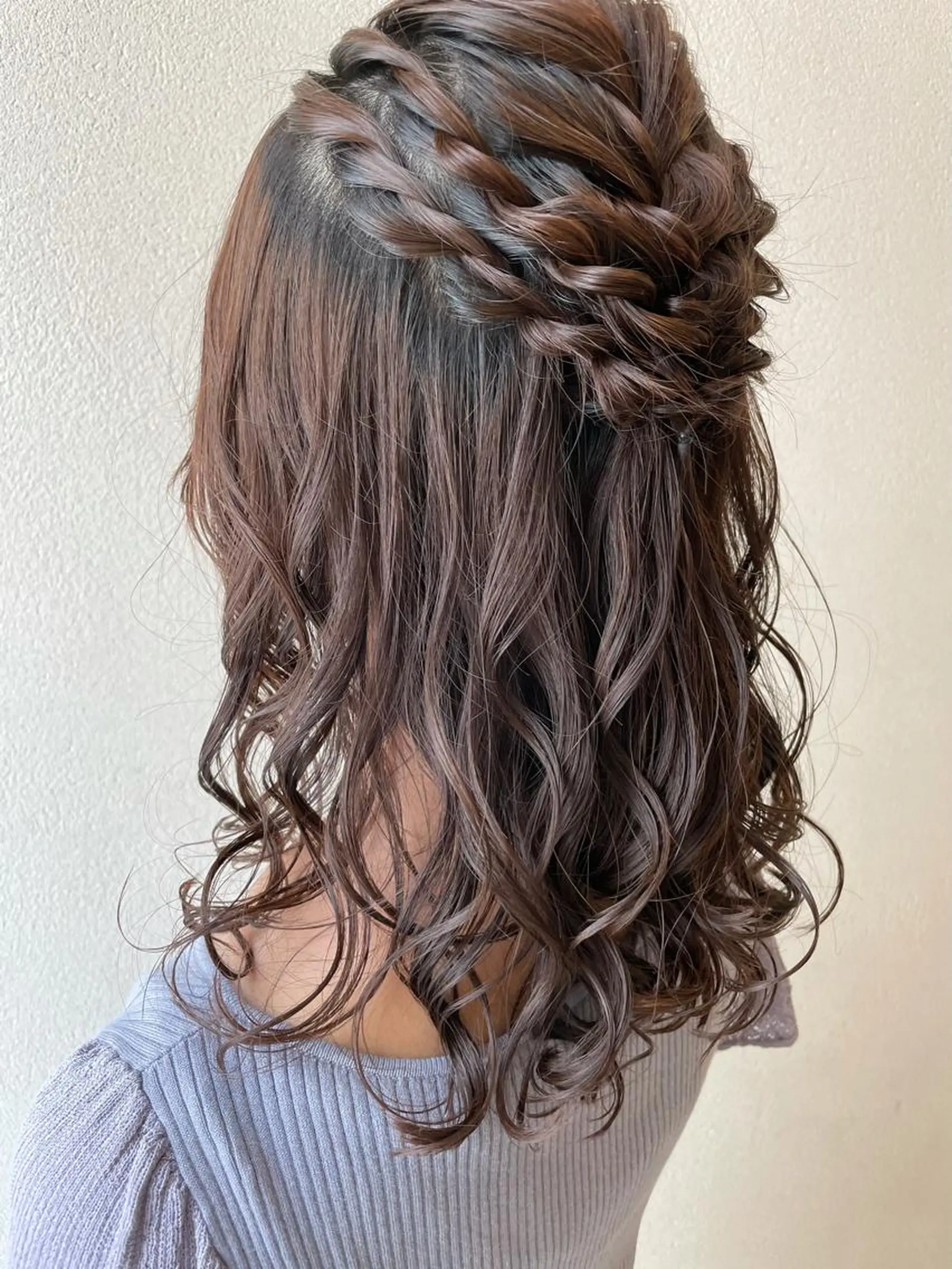 セミロング ヘアアレンジ ヘアセット 沢田 瞳のヘアスタイル