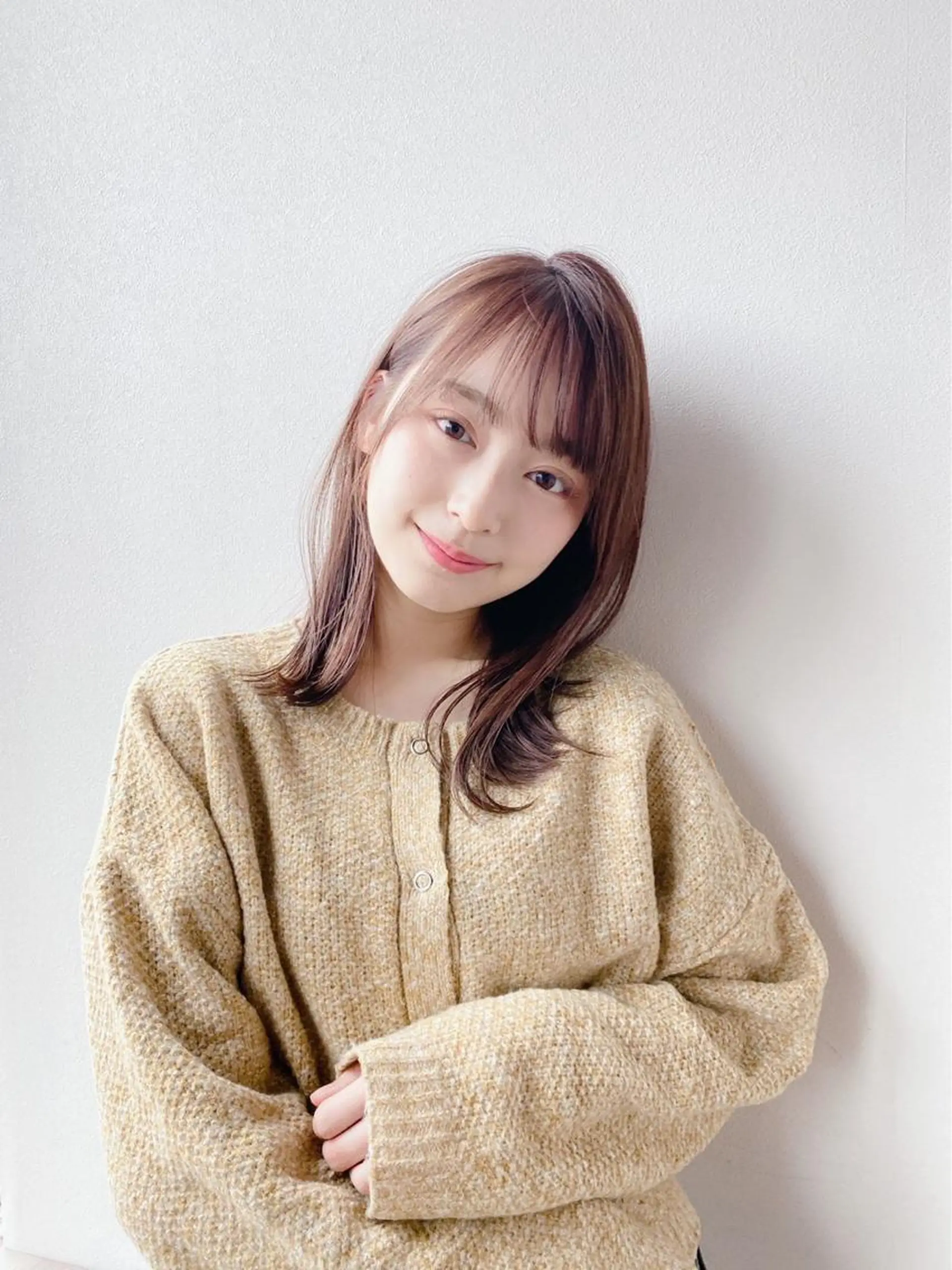 セミロング カット CYNTHIADUE 店長｜ IRISUのヘアスタイル