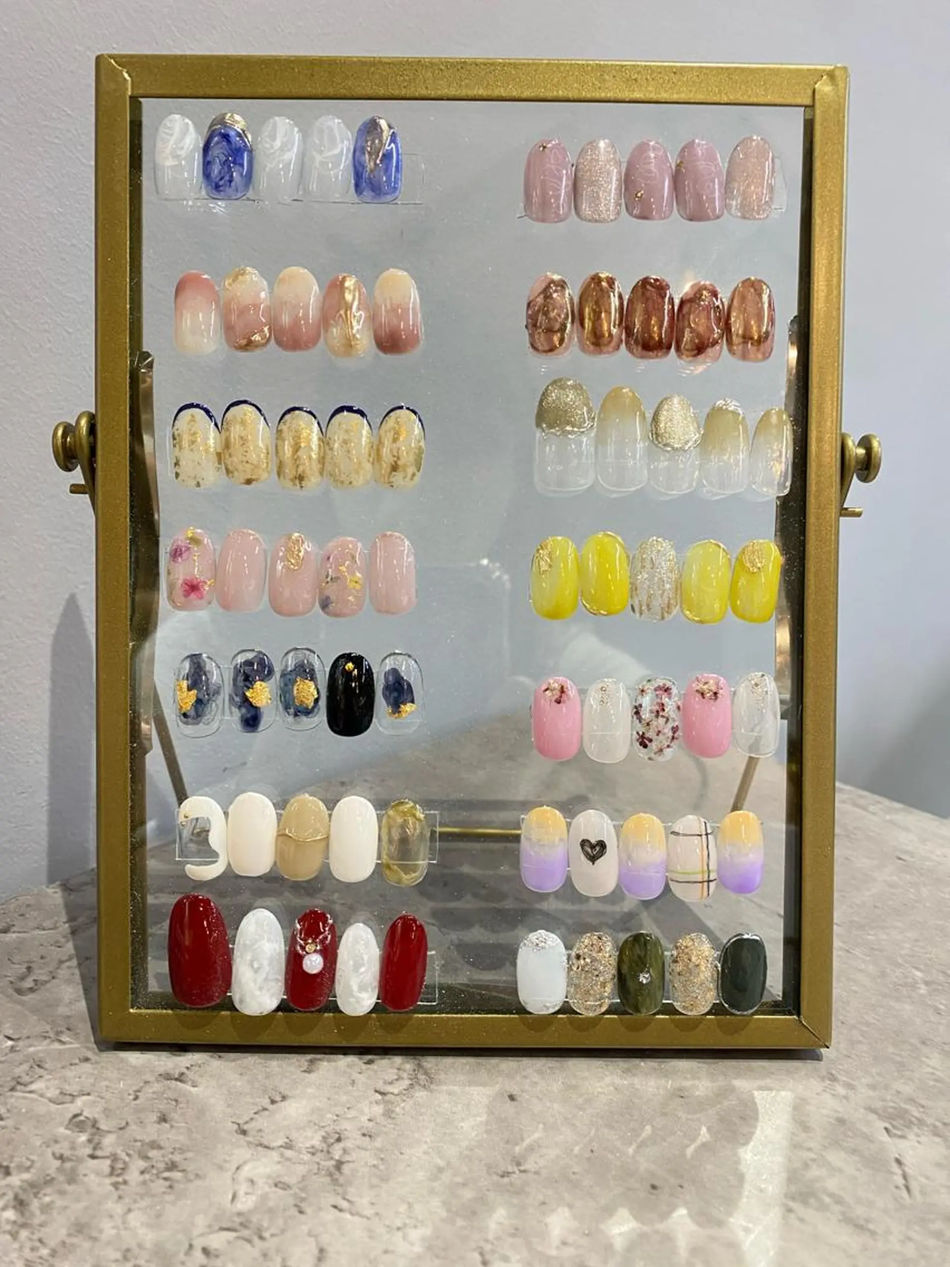 ネイル ハンドネイル コマツリサ ROCCO eastのヘアスタイル