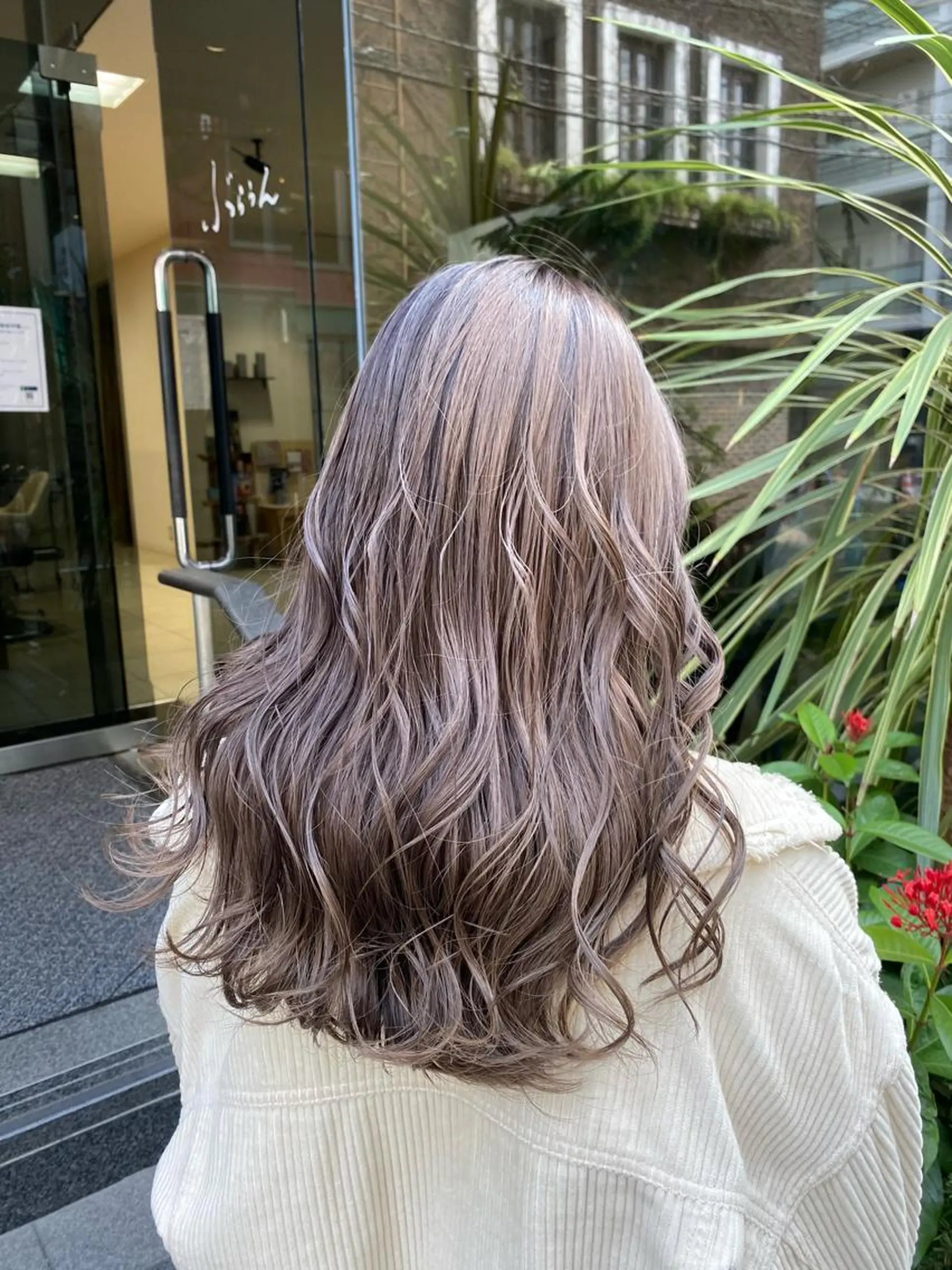 ロング カラー ブリーチ指名No.1 Daikiのヘアスタイル