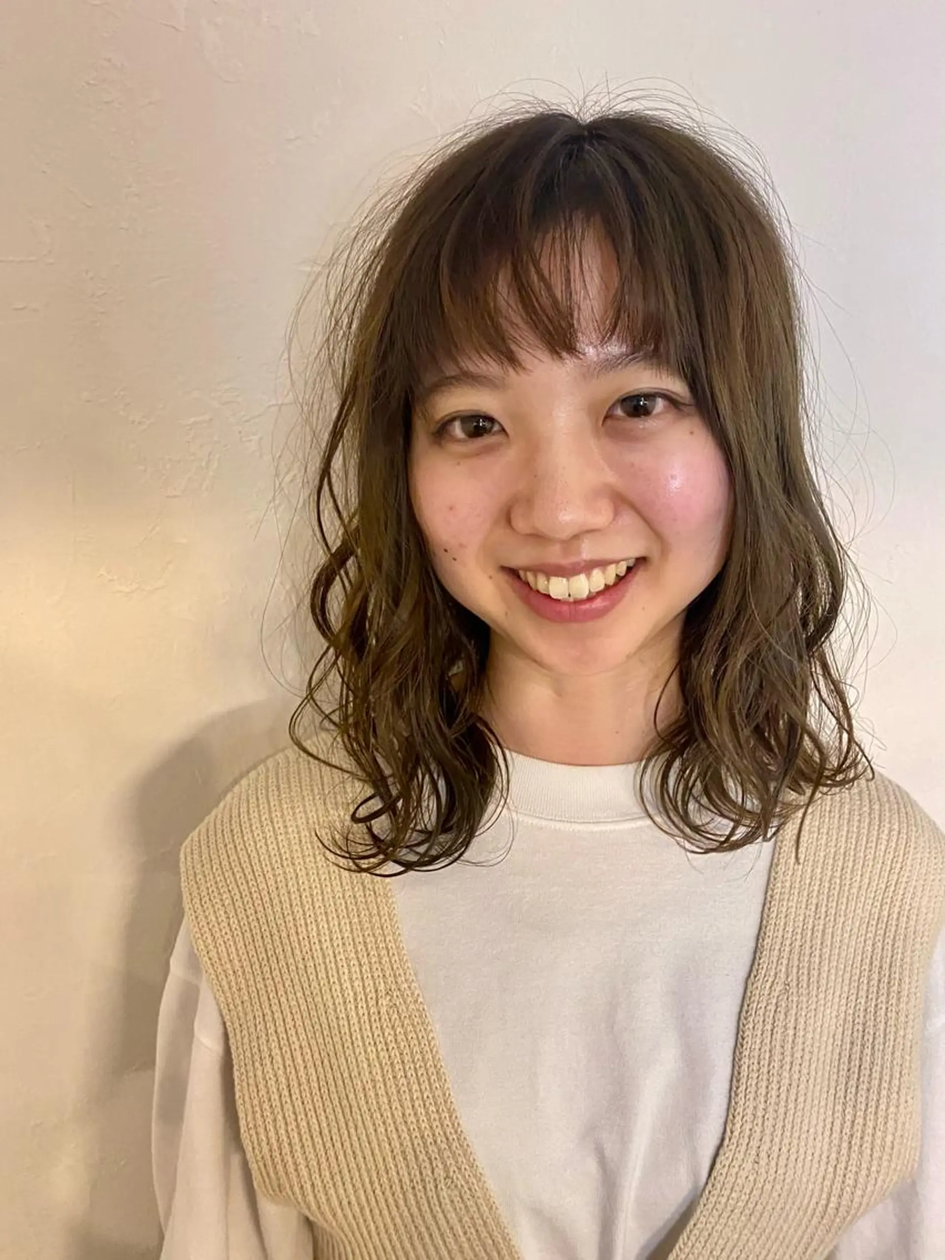 ミディアム カラー パーマ m ā l o. マァロのヘアスタイル