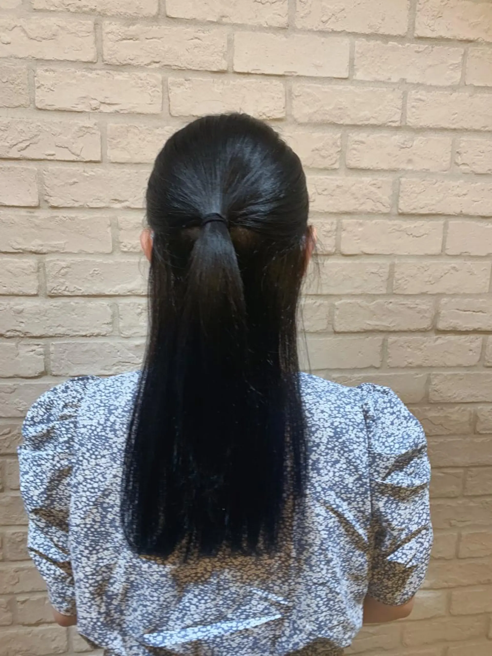 ロング カラー ヘアアレンジ 🎀野崎 美玖𝜗𝜚˚⋆のヘアスタイル