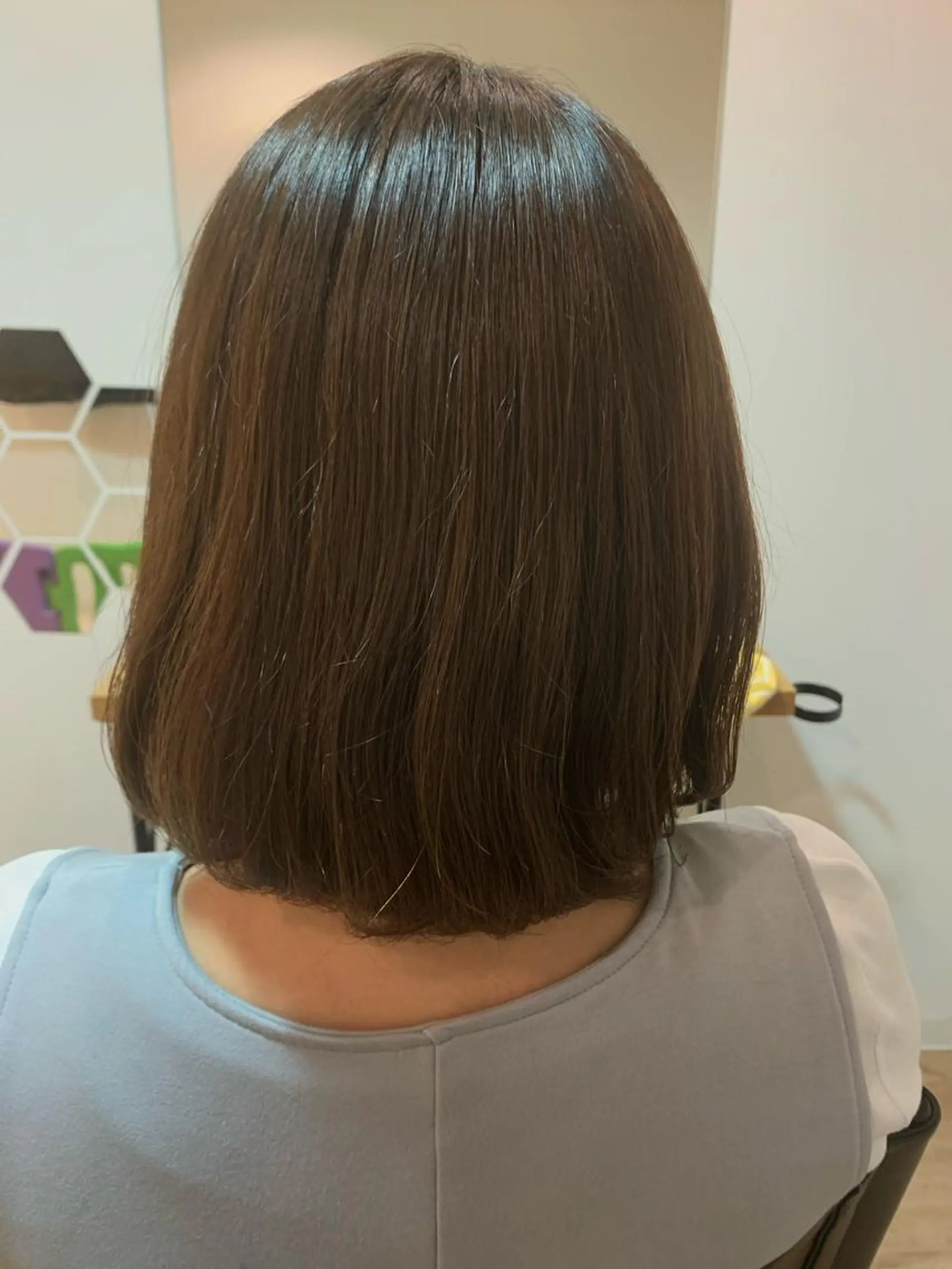 ミディアム 多田 彩香のヘアスタイル