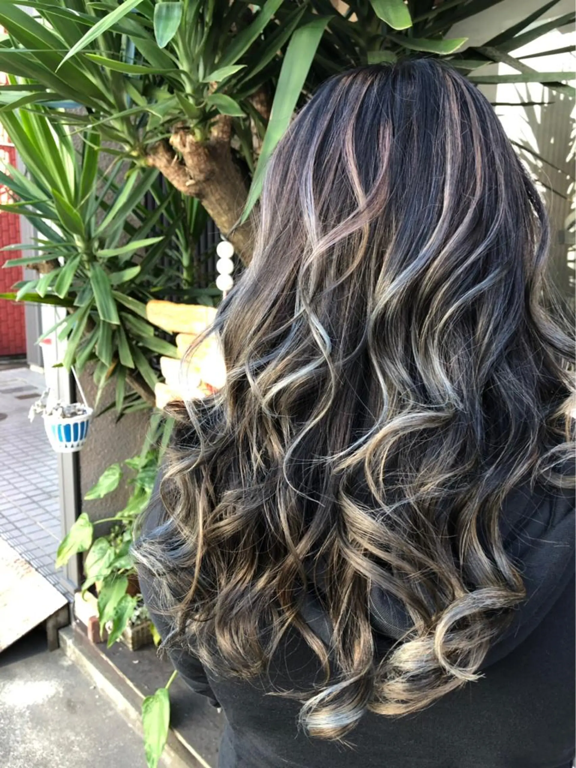 ロング カラー ヘアカラー トリートメント 玉木 育実のヘアスタイル