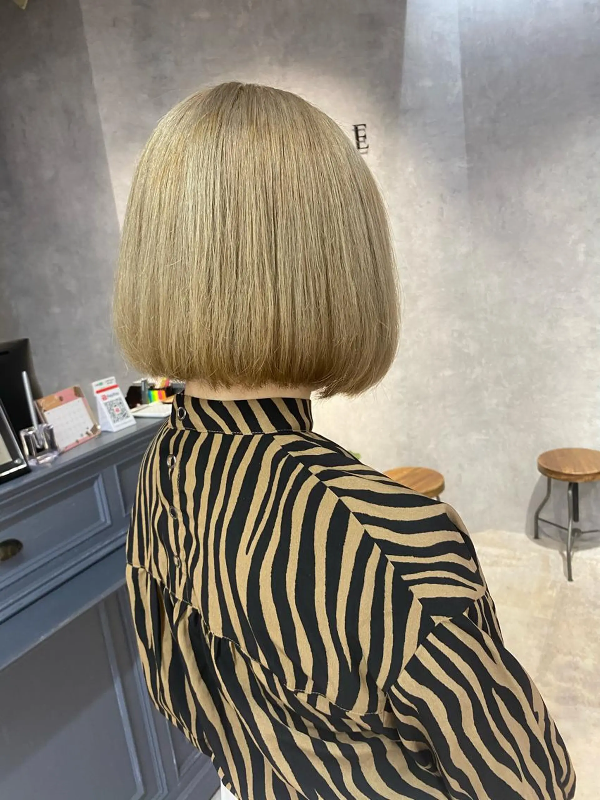 ミディアム Cielro【 シェイロ 】所属・Cielro/ダブル カラー/西田咲希のヘアスタイル