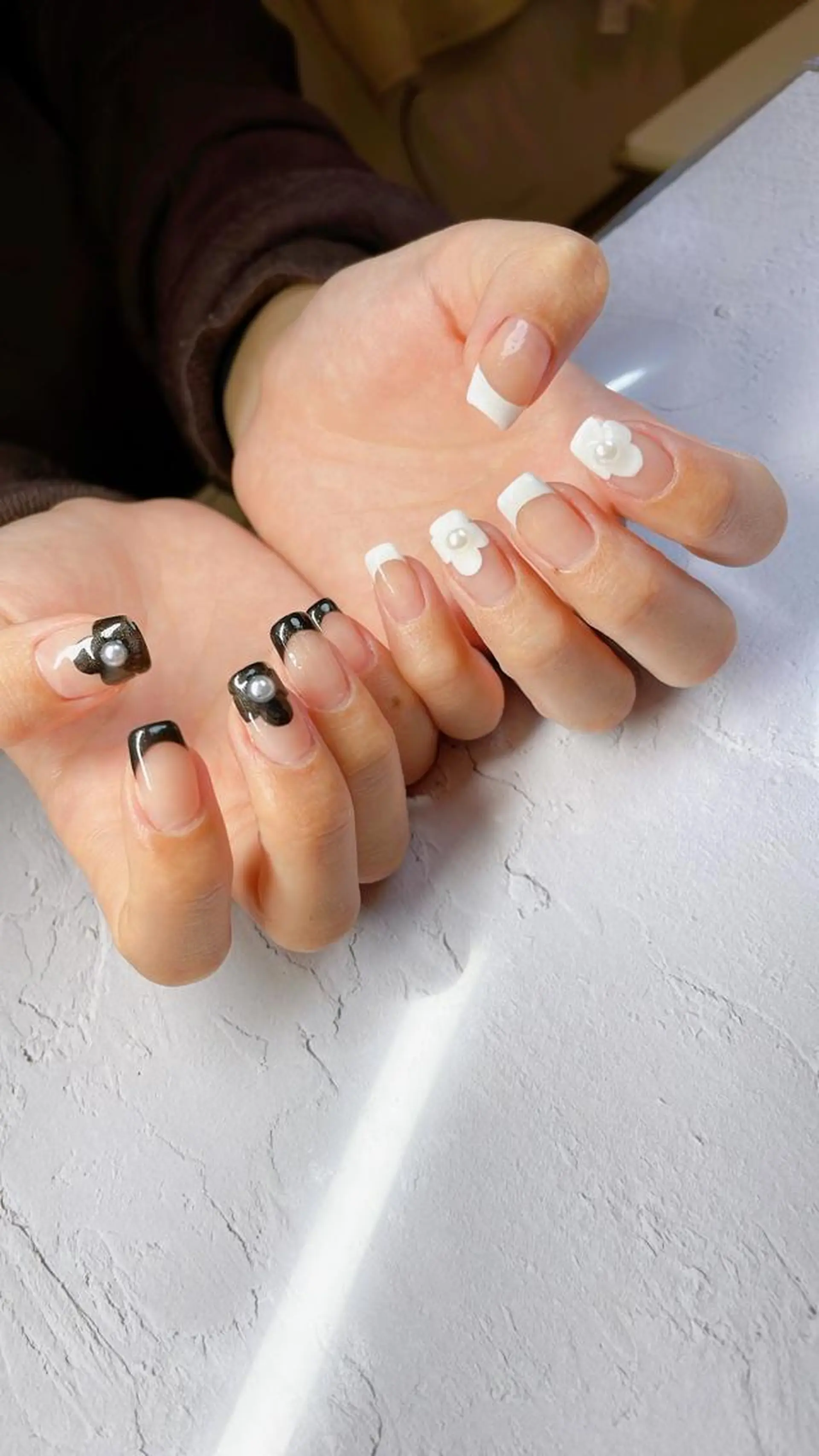 ネイル フレンチネイル ハンドネイル LaLa Peach 福岡のマツエク・マツパデザイン