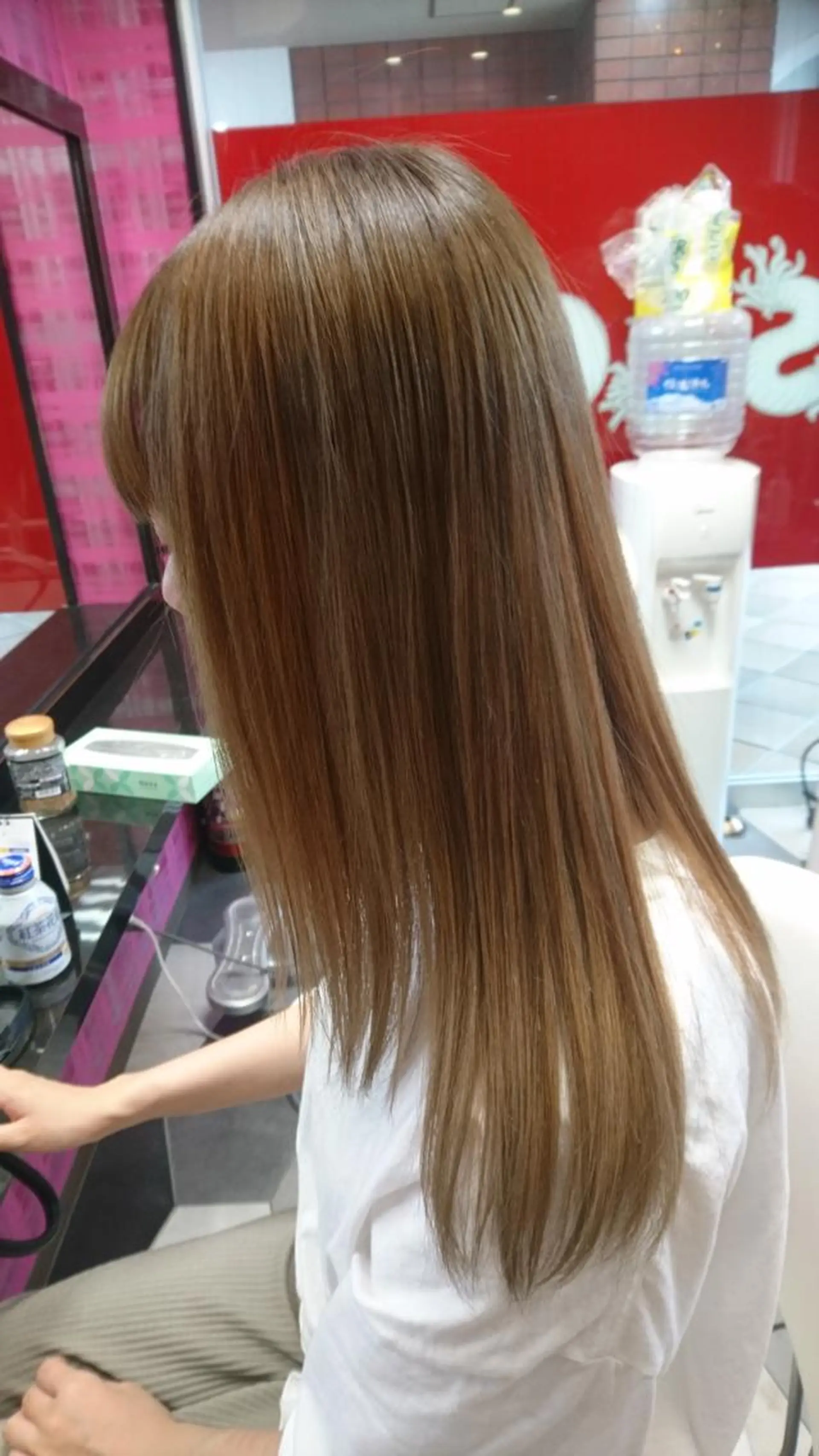 ロング カラー トリートメント 横山 千春のヘアスタイル