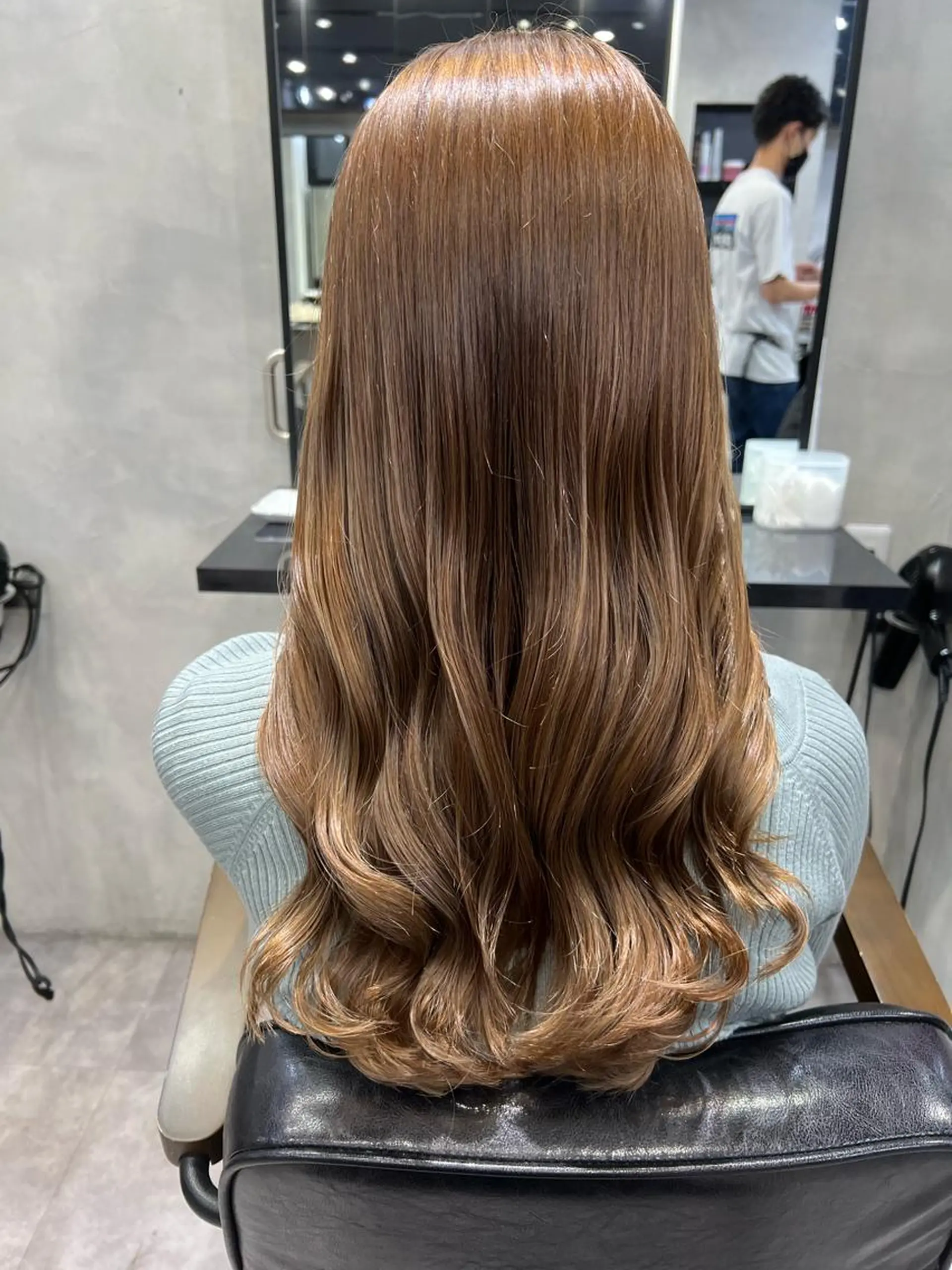 ロング カラー ヘアアレンジ SALOWIN Frente店所属・個室で似合わせ好印象 🧡外山弥千代のヘアスタイル