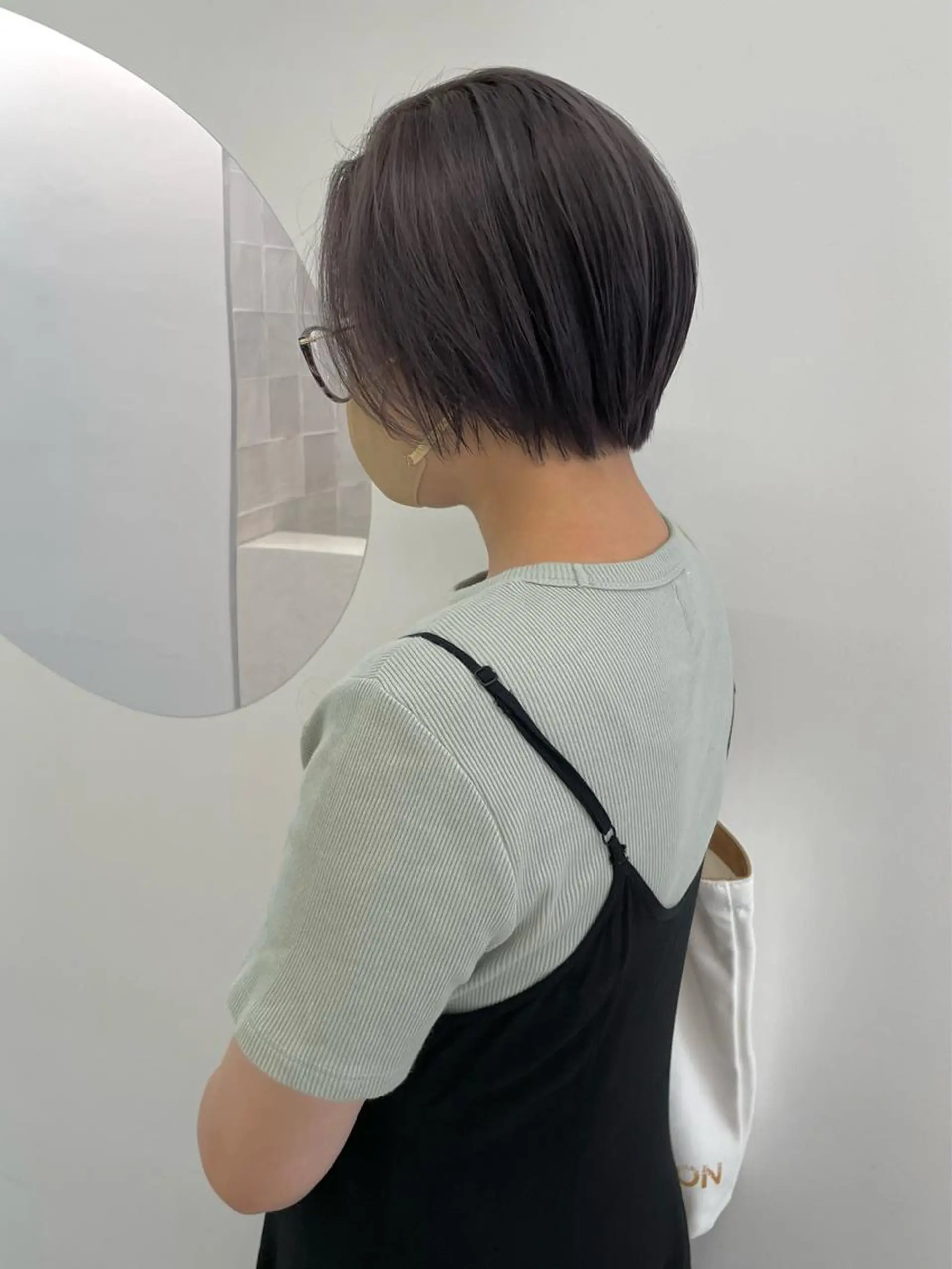 ショート カラー ヘアカラー トリートメント 韓国ヘア🤍 ayanaのヘアスタイル