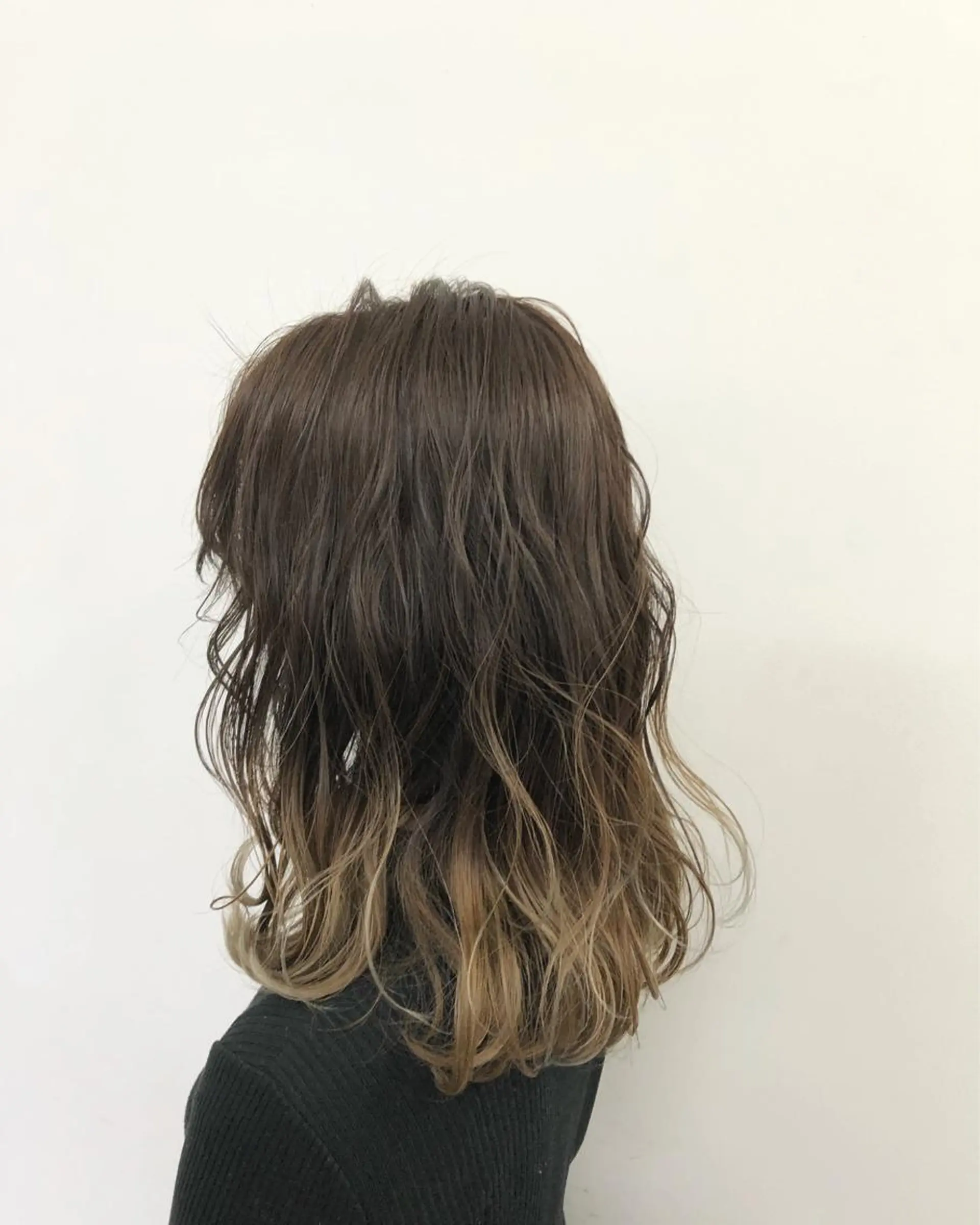 カラー レイヤーカット 古川洋之のヘアスタイル