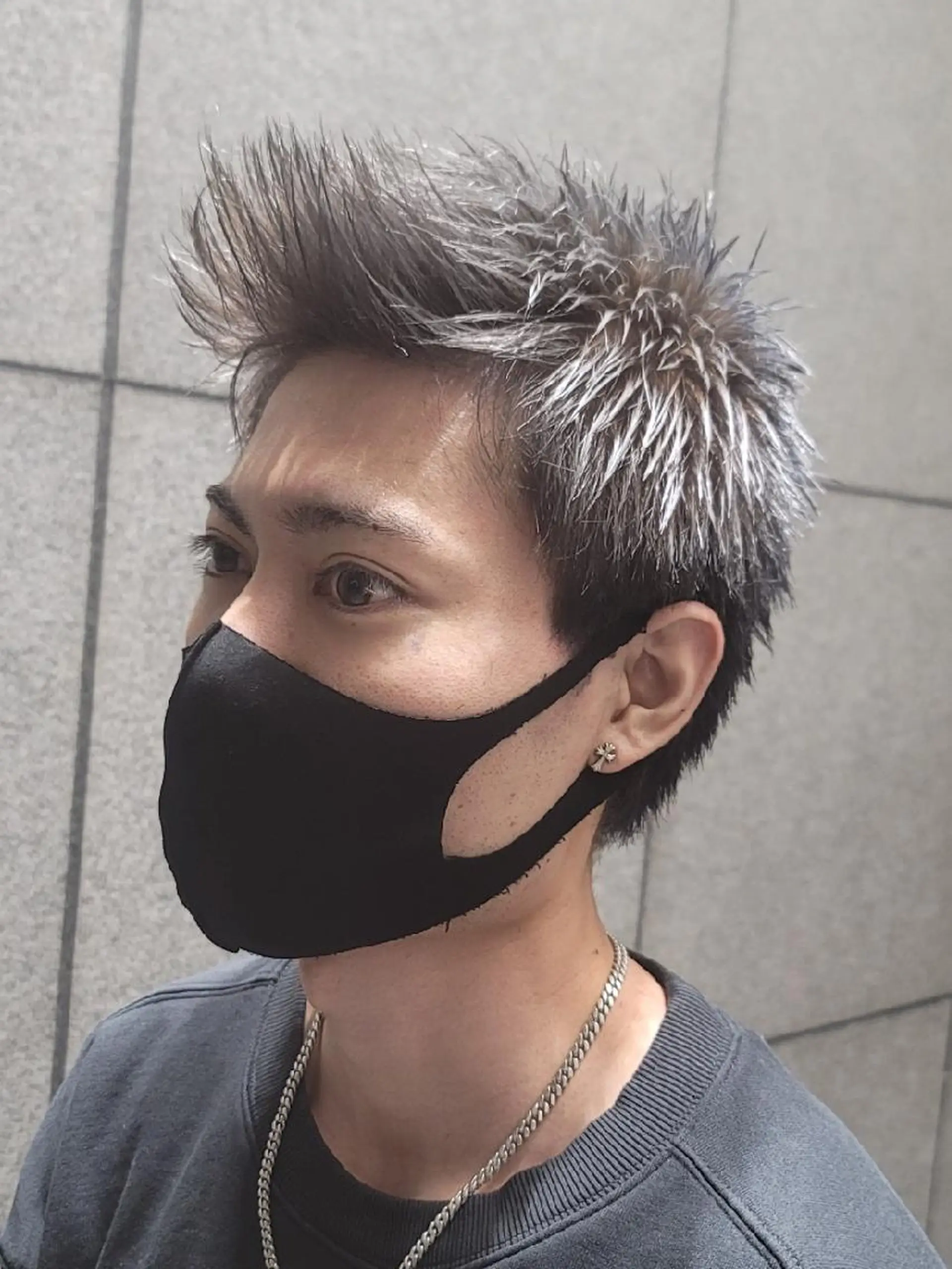 ショート メンズ カラー メンズブリーチ モヒカン ブリーチ デザインカラー ダブルカラー HAIR MODE KIKUCHI銀座店所属・💈リクエスト受付中 サトウのヘアスタイル