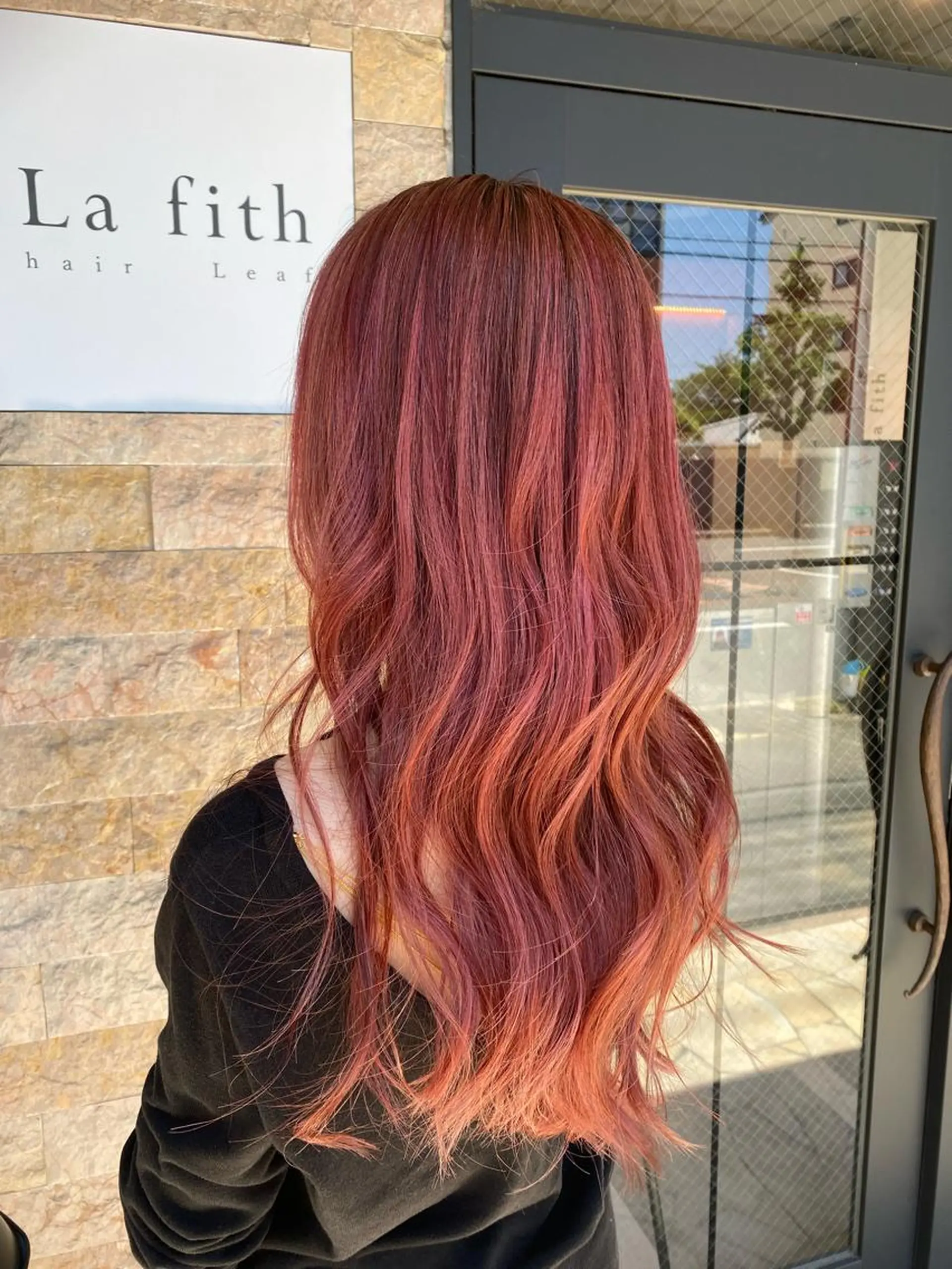 カラー ベージュカラー ピンクカラー ピンクベージュ La fith hair leaf所属・syuyama shinichiのヘアスタイル