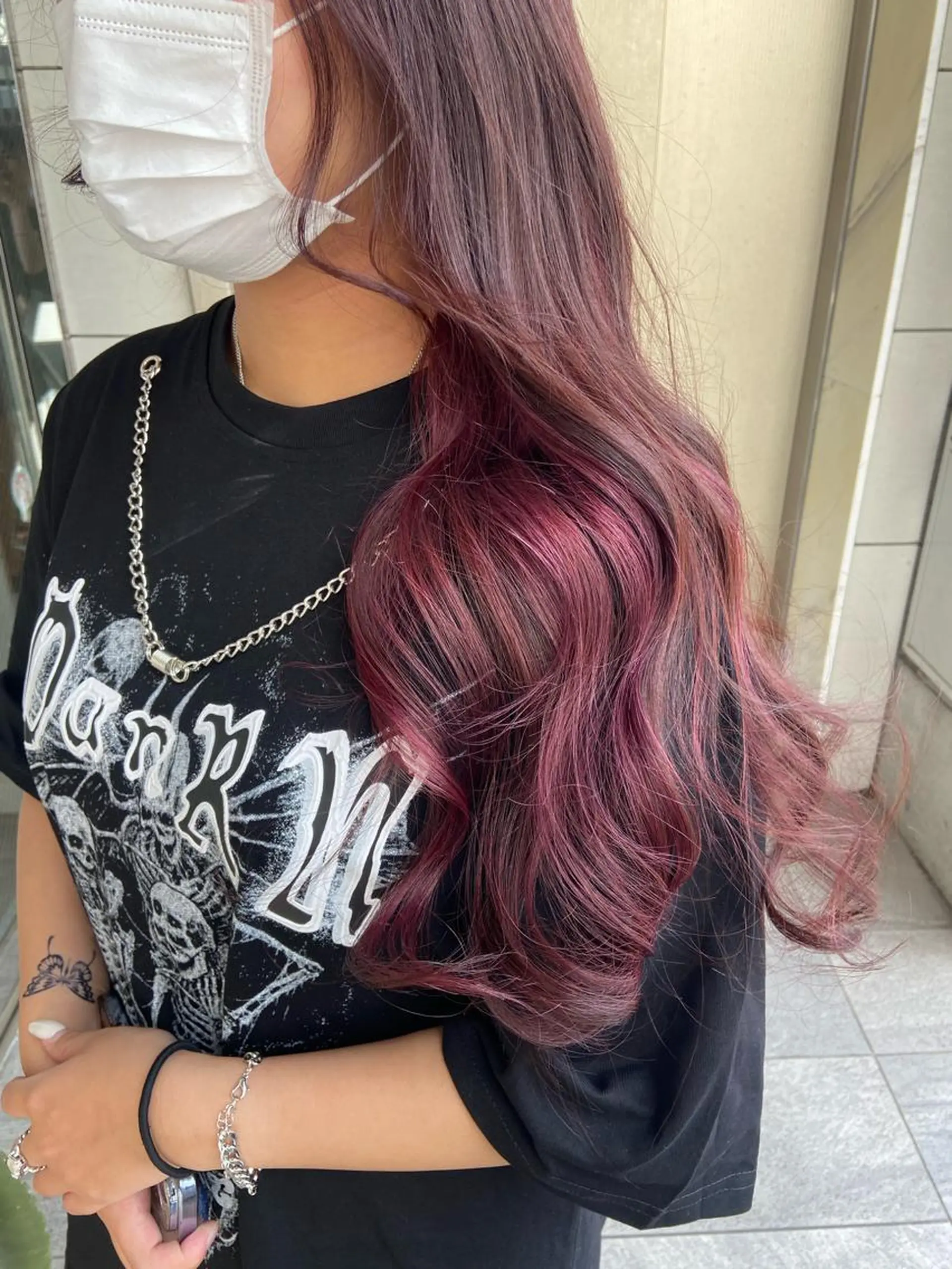 ロング カラー インナーカラー ヘアカラー トリートメント 🧸プルエクステ❤︎ ネイルKAO🧸のヘアスタイル