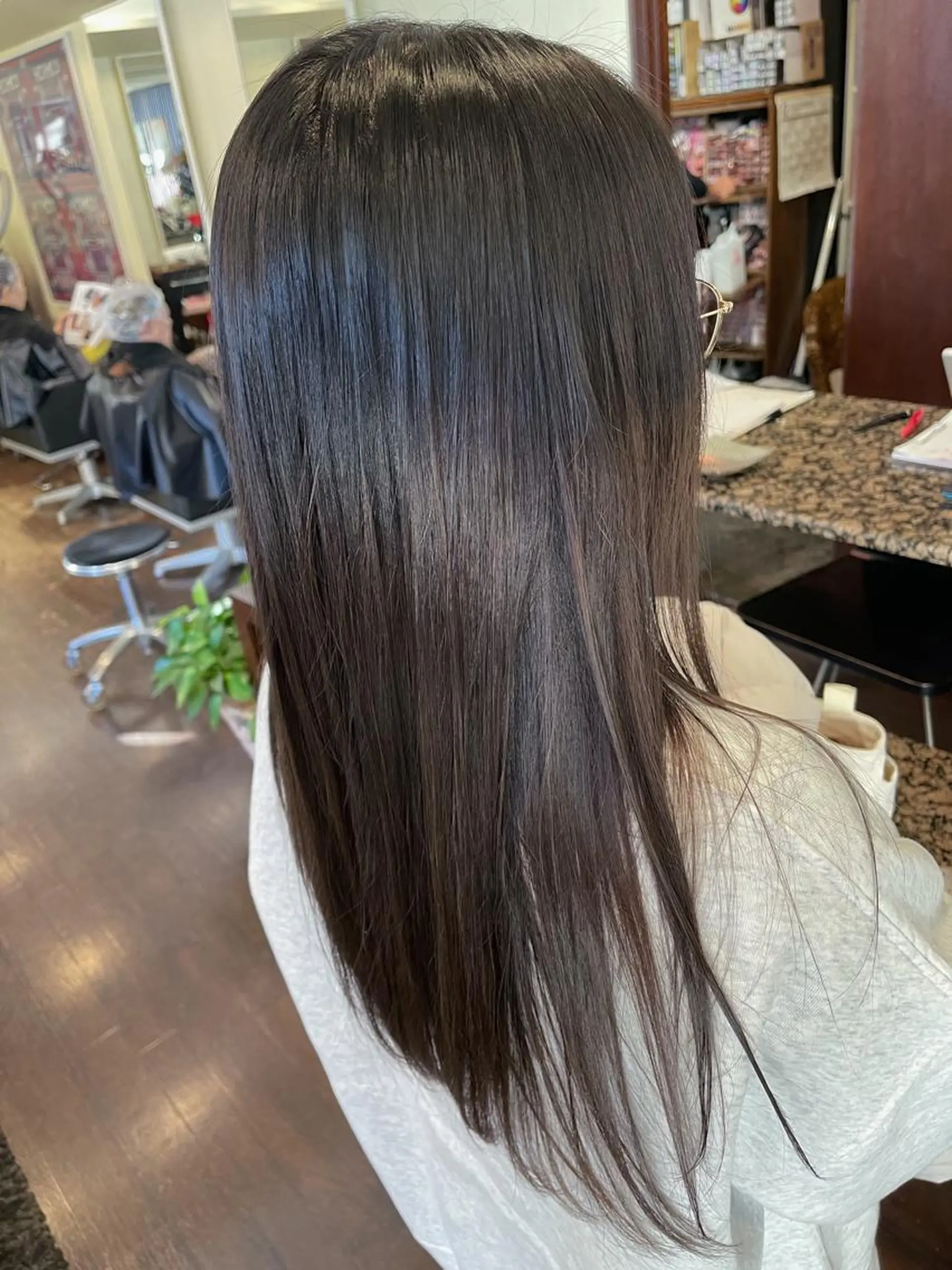 ミディアム アッシュ peakshair所属・髪質改善/メンズパ ーマ𝒀𝑼𝑻𝑶のヘアスタイル