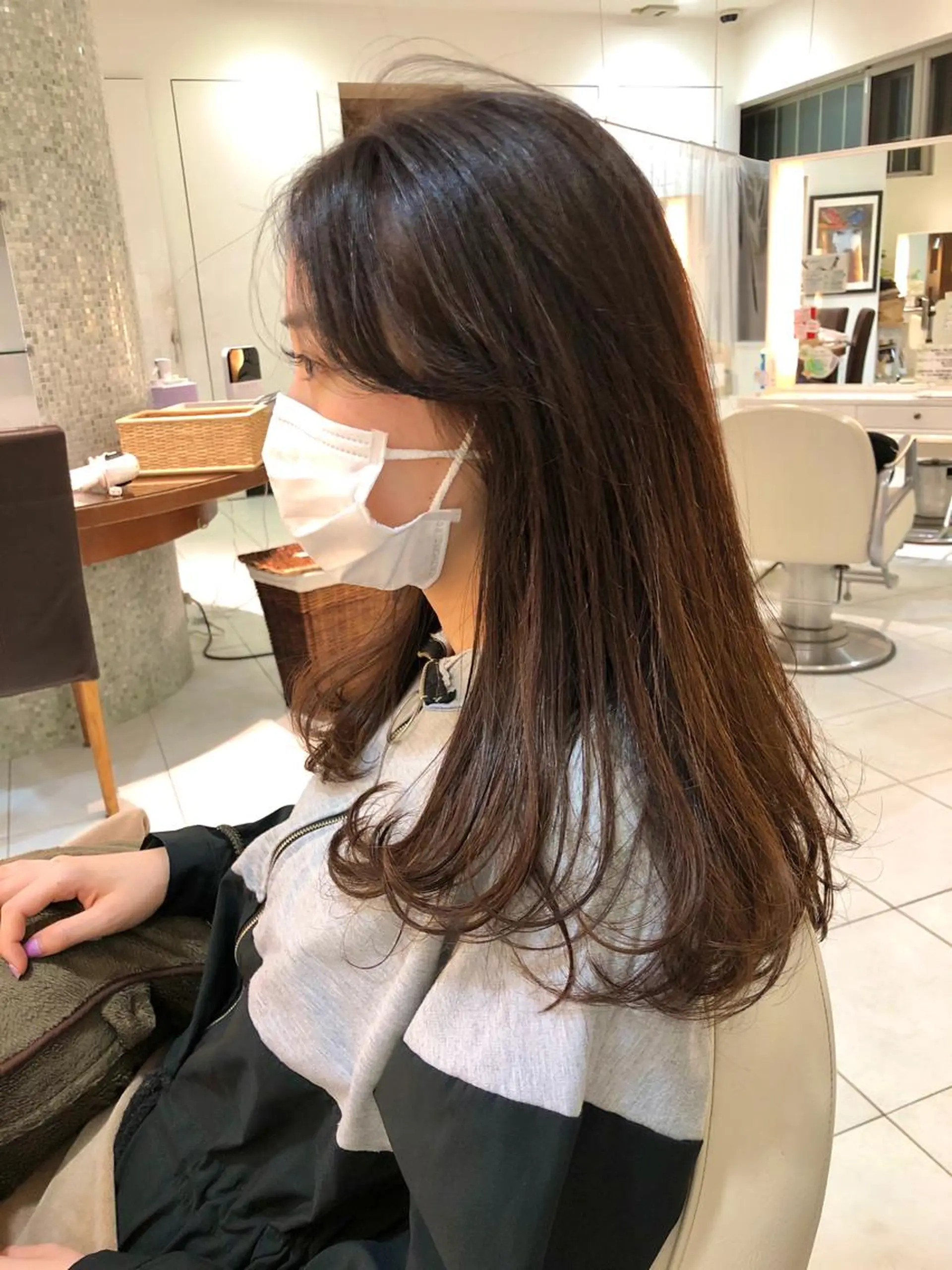 ミディアム La fith hair rond 立川店所属・kyosuke 透明感カラーのヘアスタイル