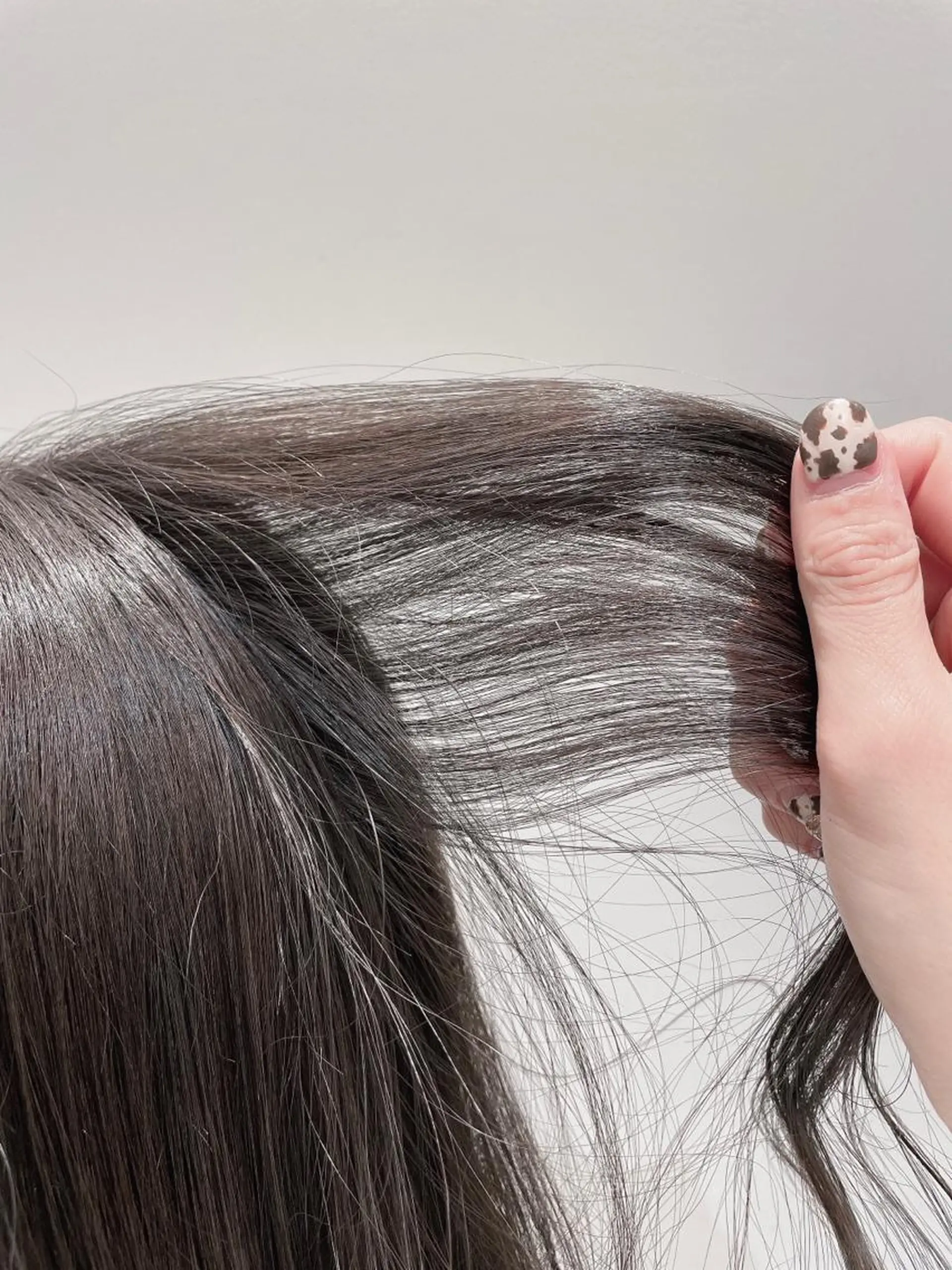 セミロング カラー 黒髪 透明感カラー カット ヘアカラー トリートメント 🦖鶴岡香純🦖 産休中のヘアスタイル