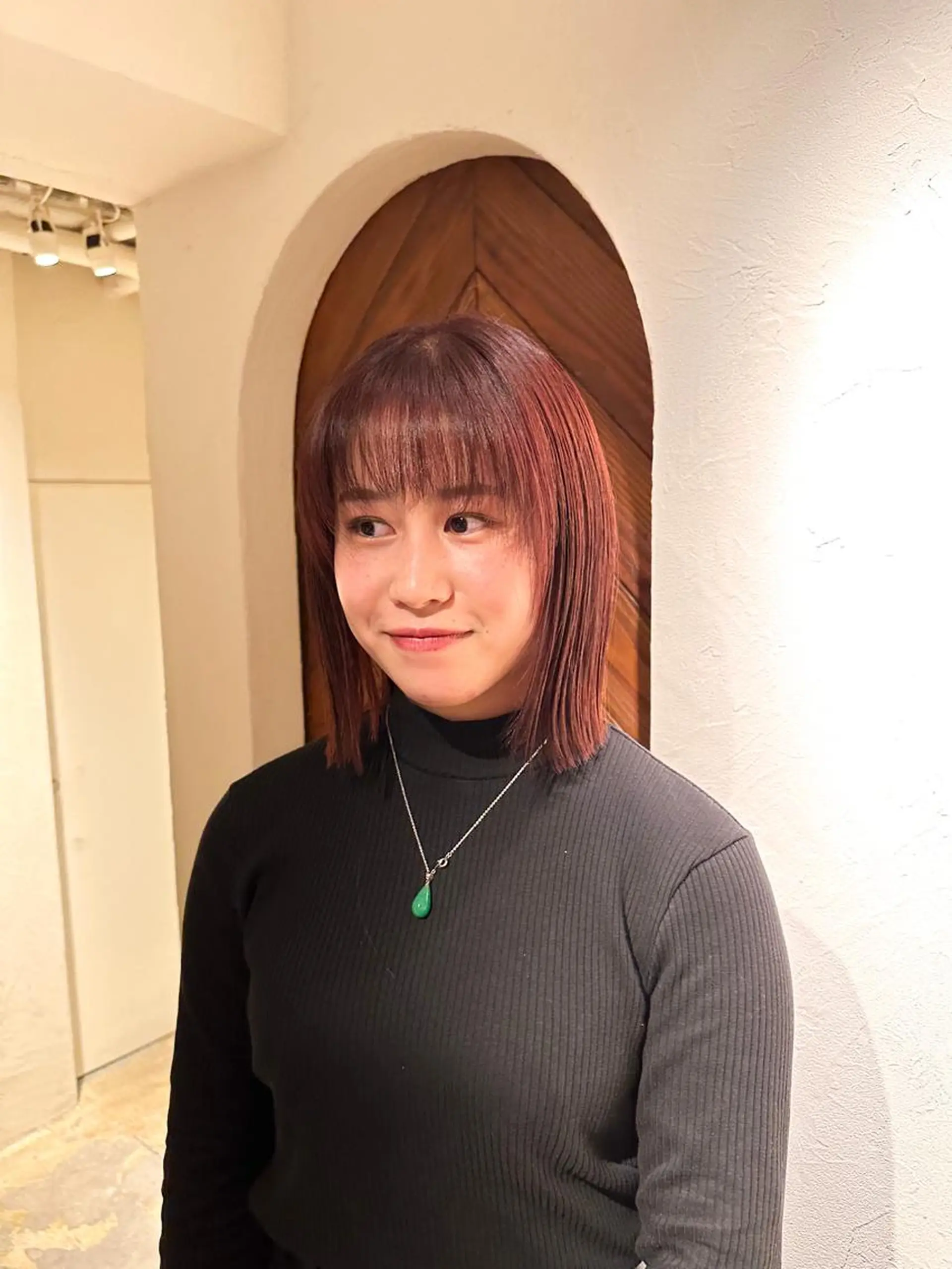 ミディアム カラー ヘアアレンジ カット ヘアカラー トリートメント 🤎ono/ 切りっぱなしボブ🤎のヘアスタイル