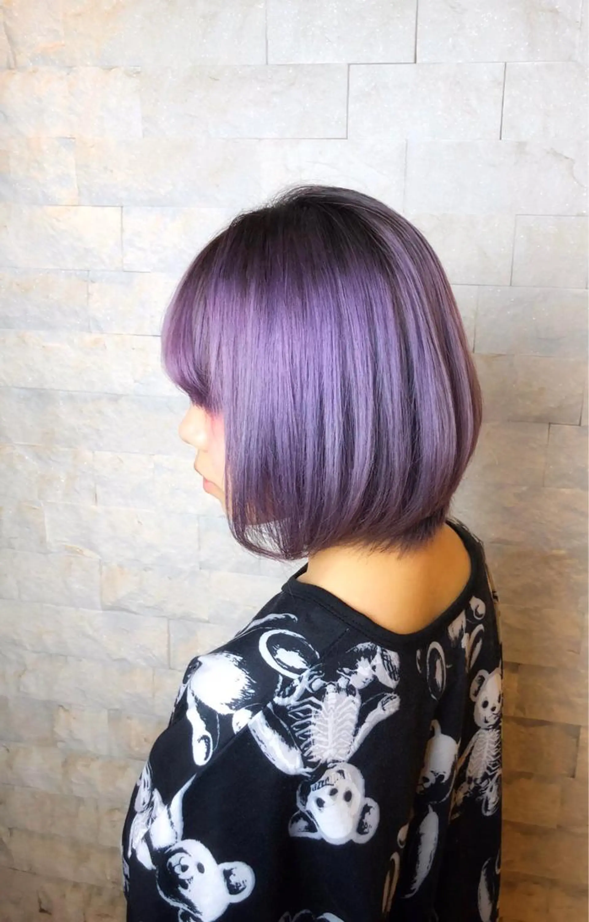 ショート パープルカラー 圧倒的美髪ストレート ツダケイタロウのヘアスタイル