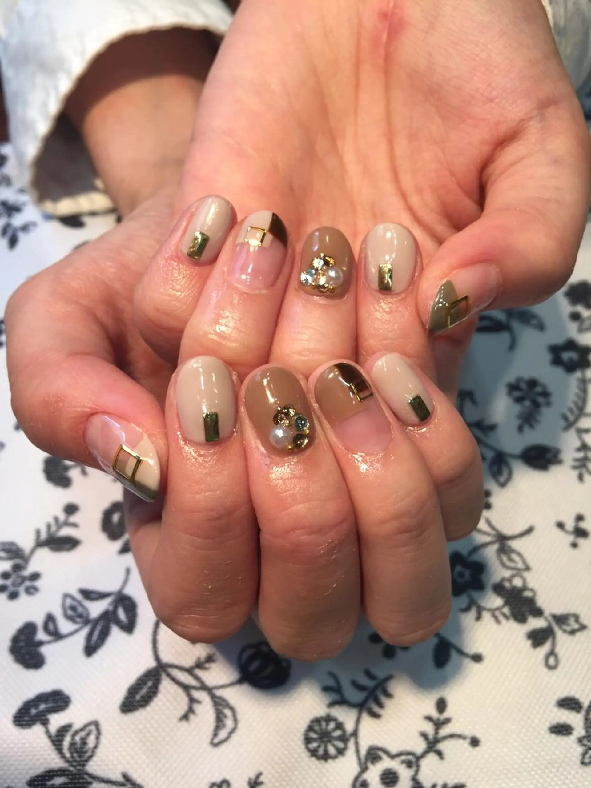 ネイル ブラウン ＦreeDoＭ   Design所属・W KUMIのネイルデザイン