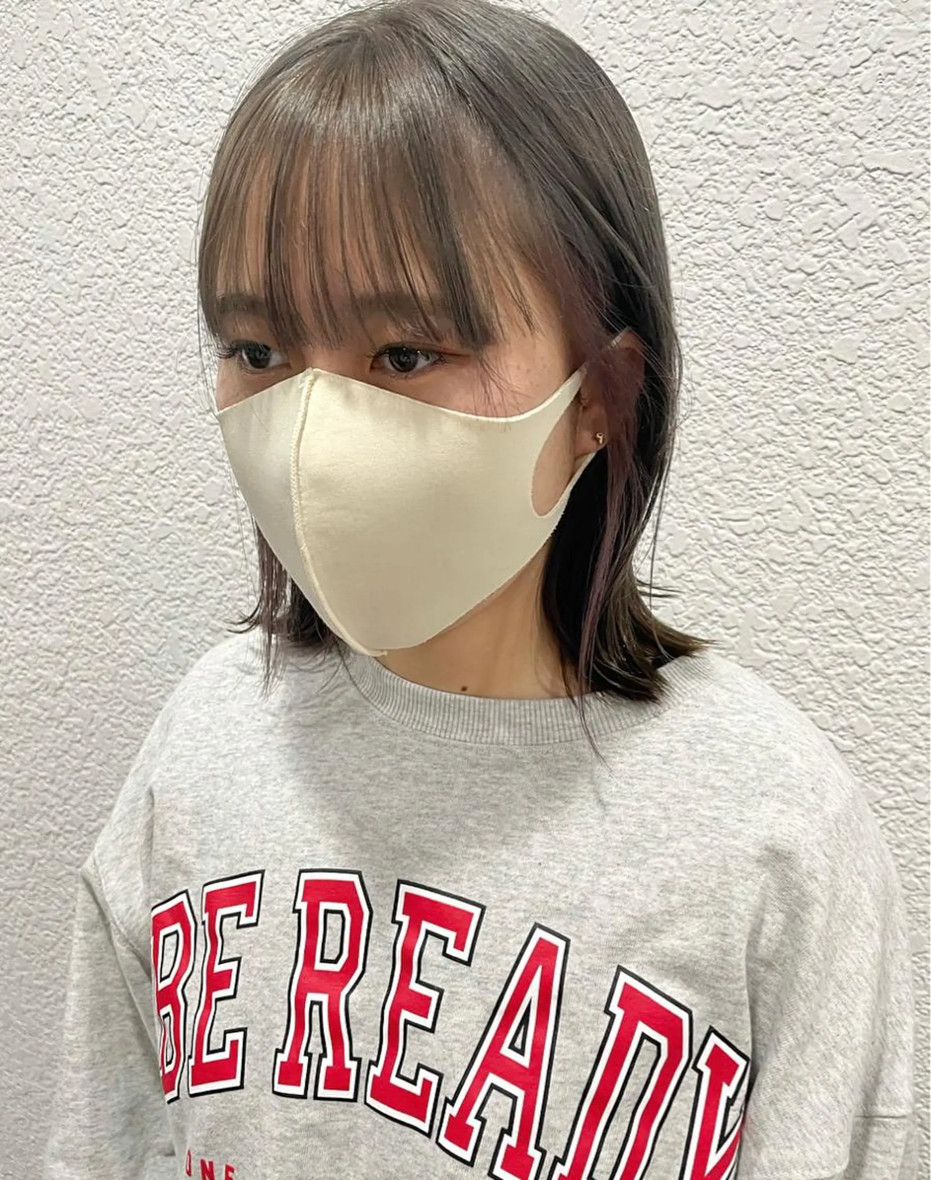 ミディアム カラー イヤリングカラー 渋谷 留菜のヘアスタイル