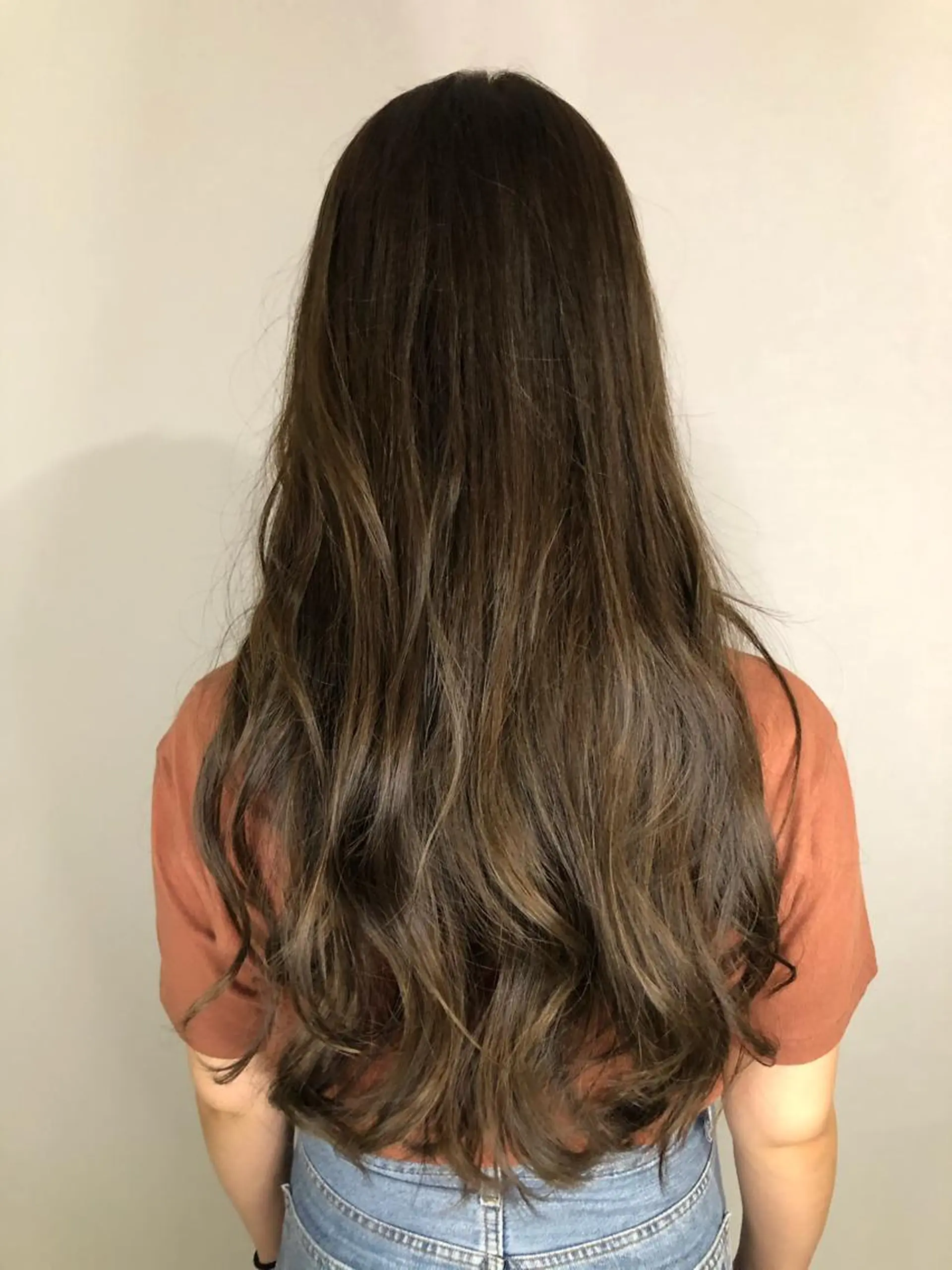 ロング カラー ベージュカラー ハイライトカラー ハイライト ロング カット 髪質改善×透明感× トレンド/杉田 圭のヘアスタイル